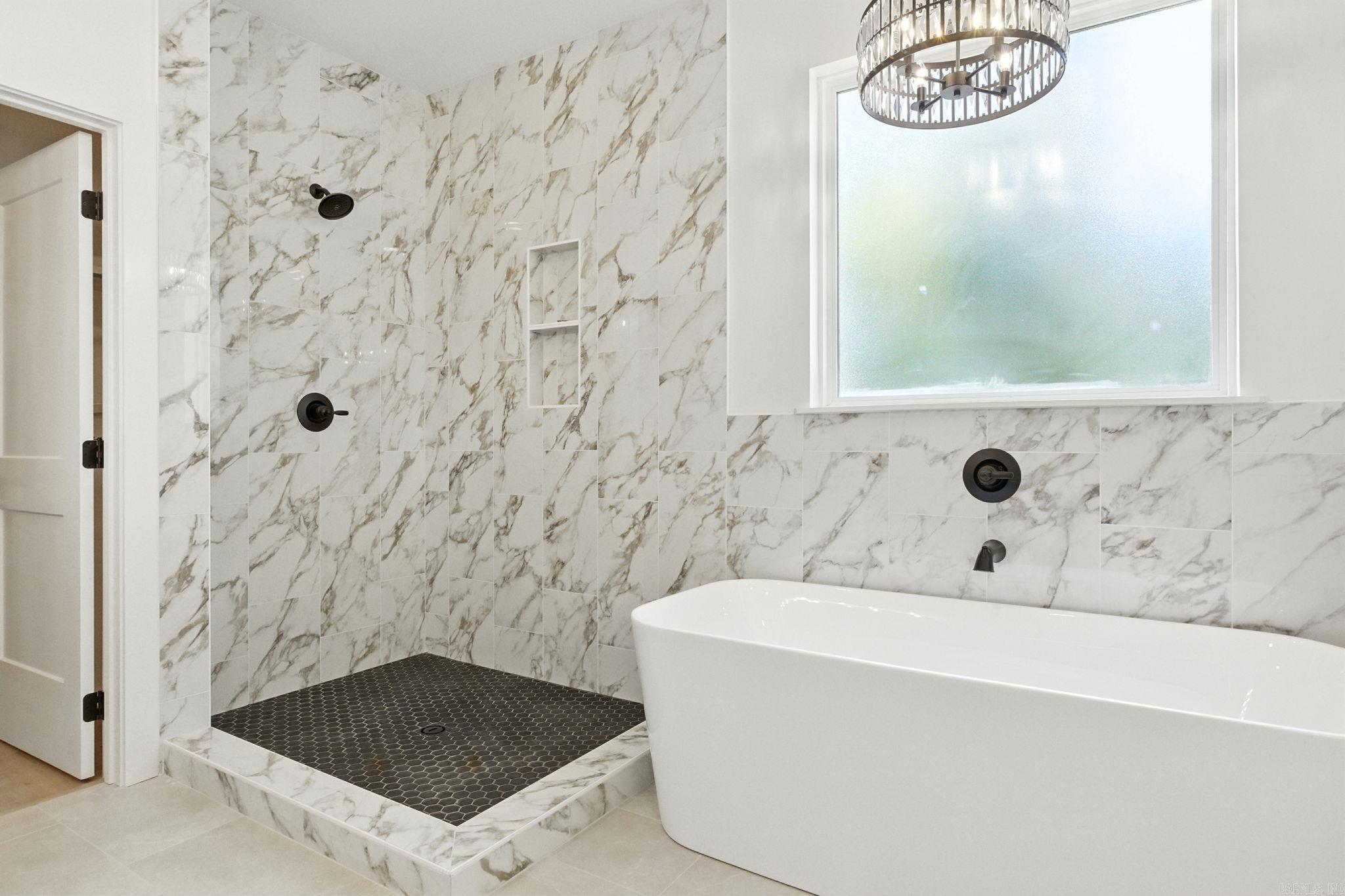 301 Abrielle Lane Benton, AR 72015-0000