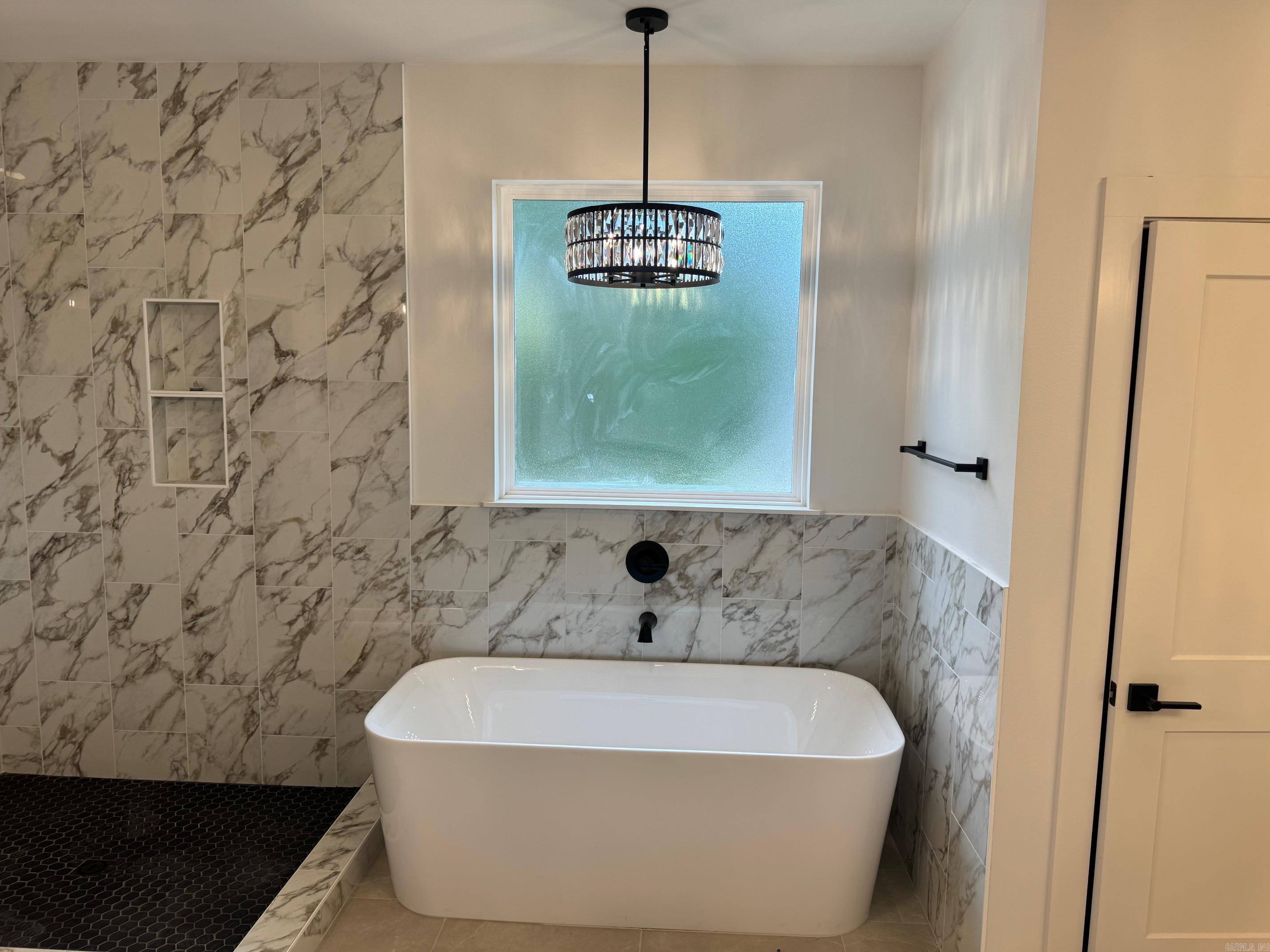 301 Abrielle Lane Benton, AR 72015-0000