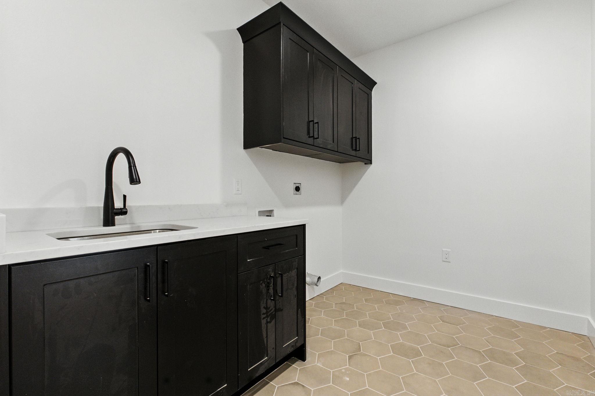 301 Abrielle Lane Benton, AR 72015-0000