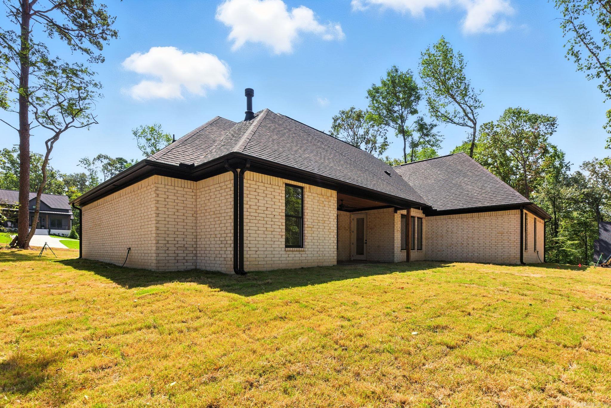 301 Abrielle Lane Benton, AR 72015-0000
