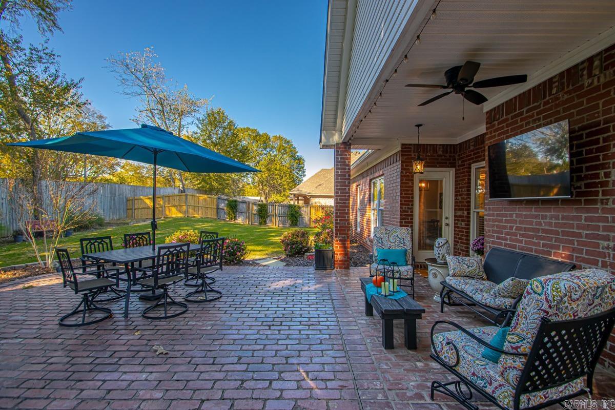 5805 Westminster Benton, AR 72019