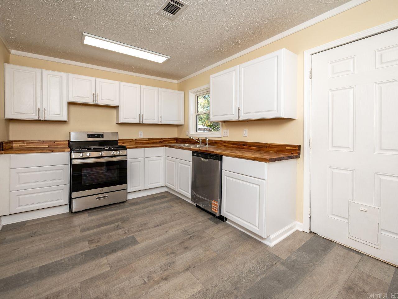 315 S Cherokee  Morrilton, AR