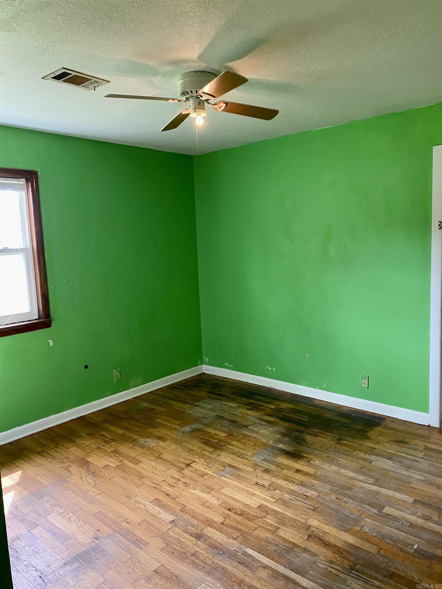 9509 Highway 352 Clarksville, AR 72830