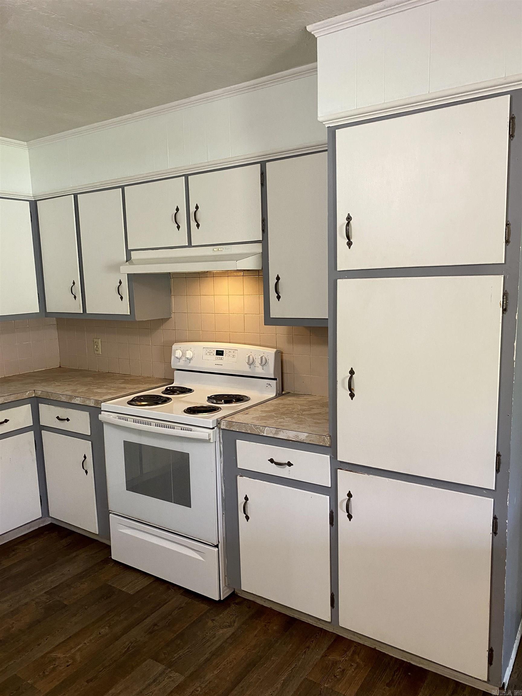 9509 Highway 352 Clarksville, AR 72830