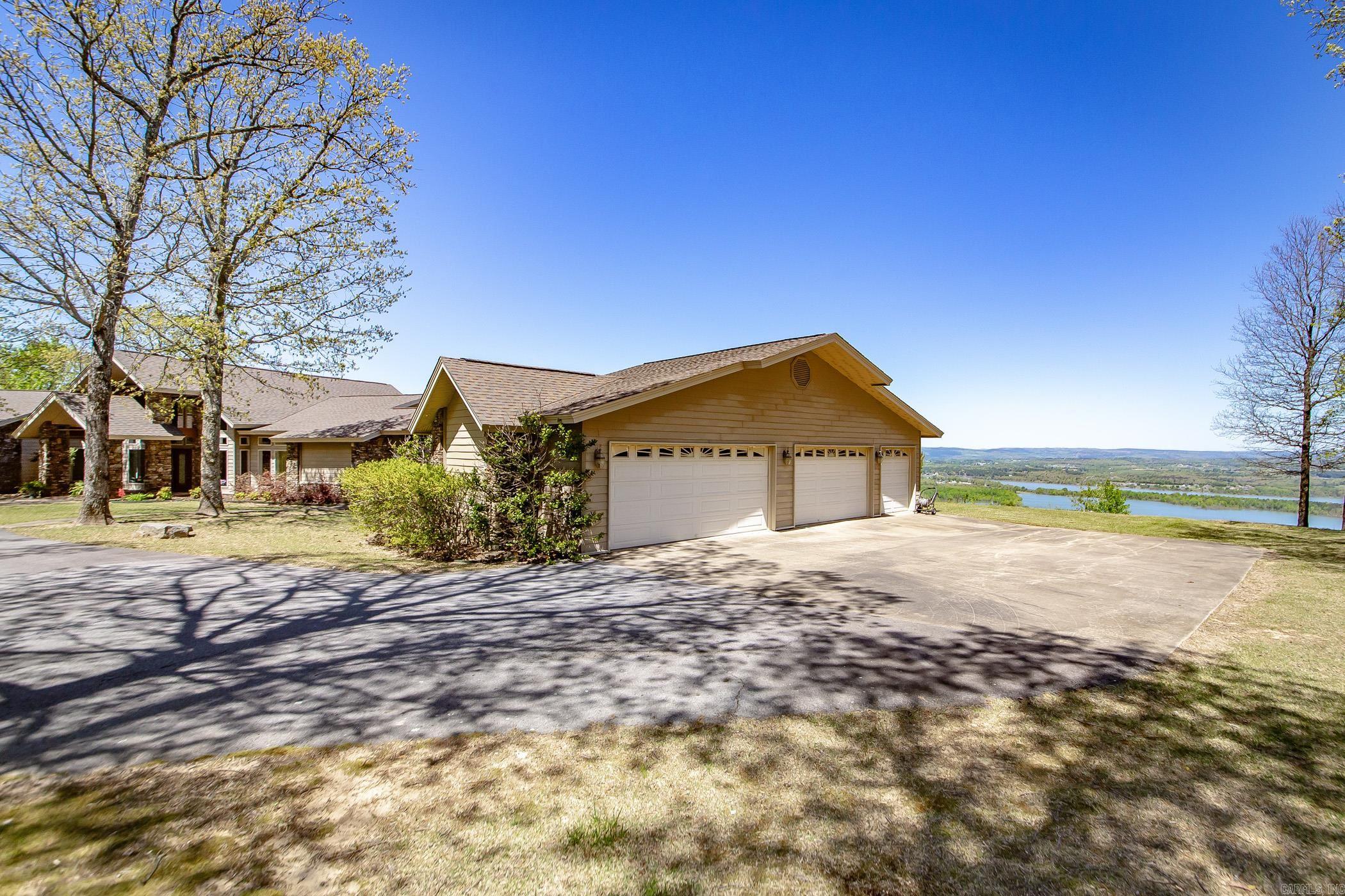 00 Confidential  Quitman, AR