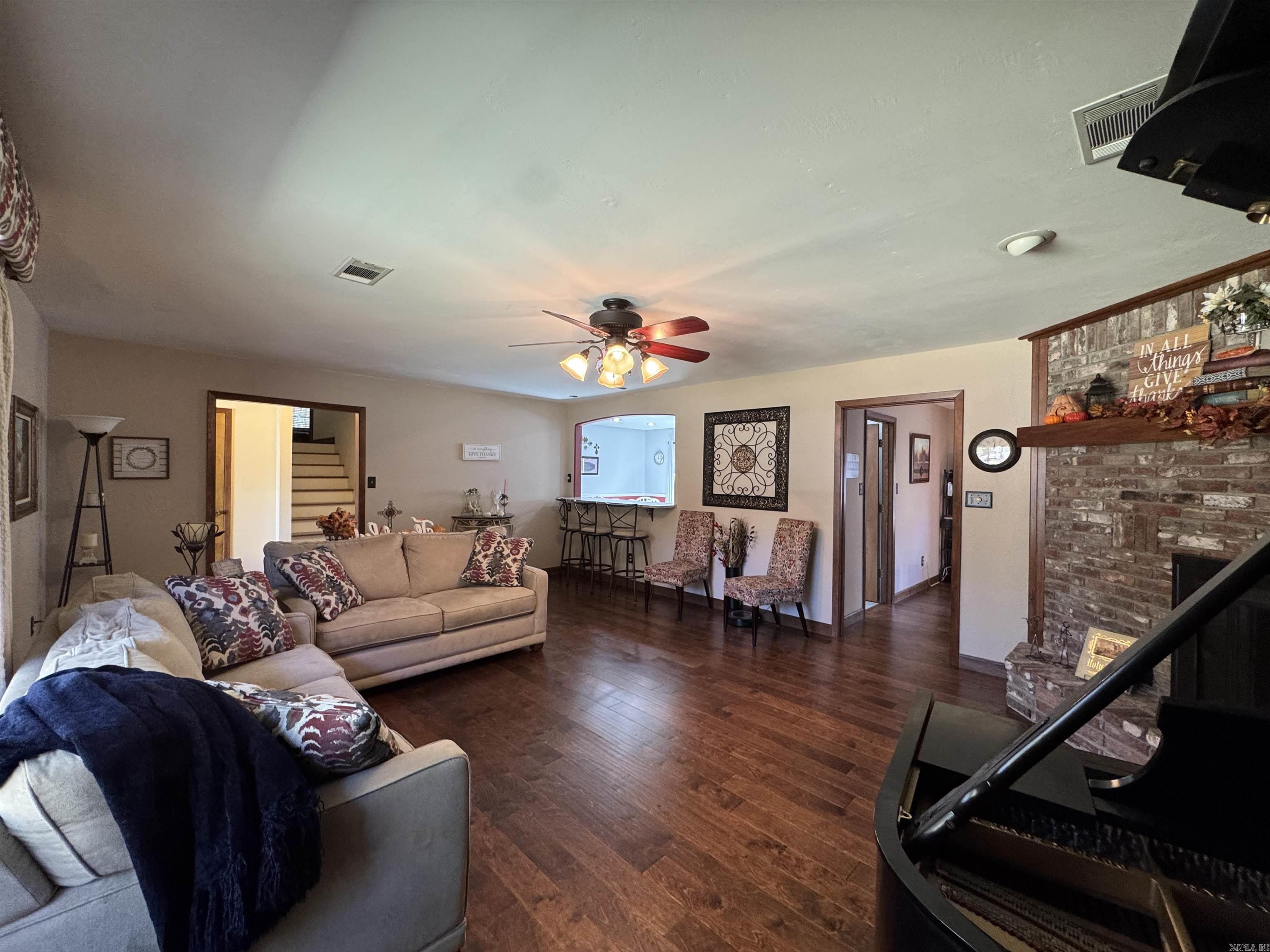 196 Jackson Manor Court Hot Springs, AR 71913