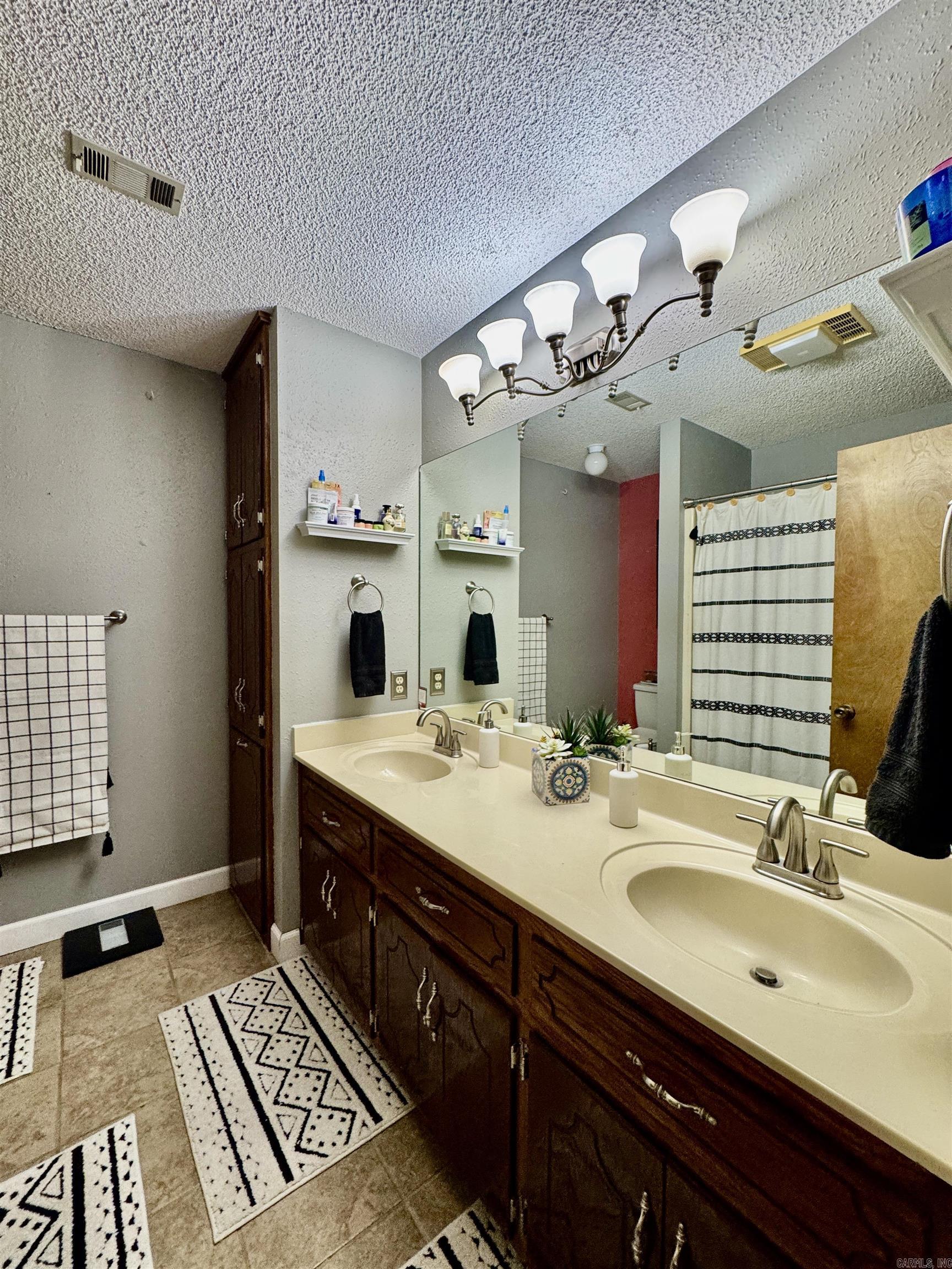196 Jackson Manor Court Hot Springs, AR 71913