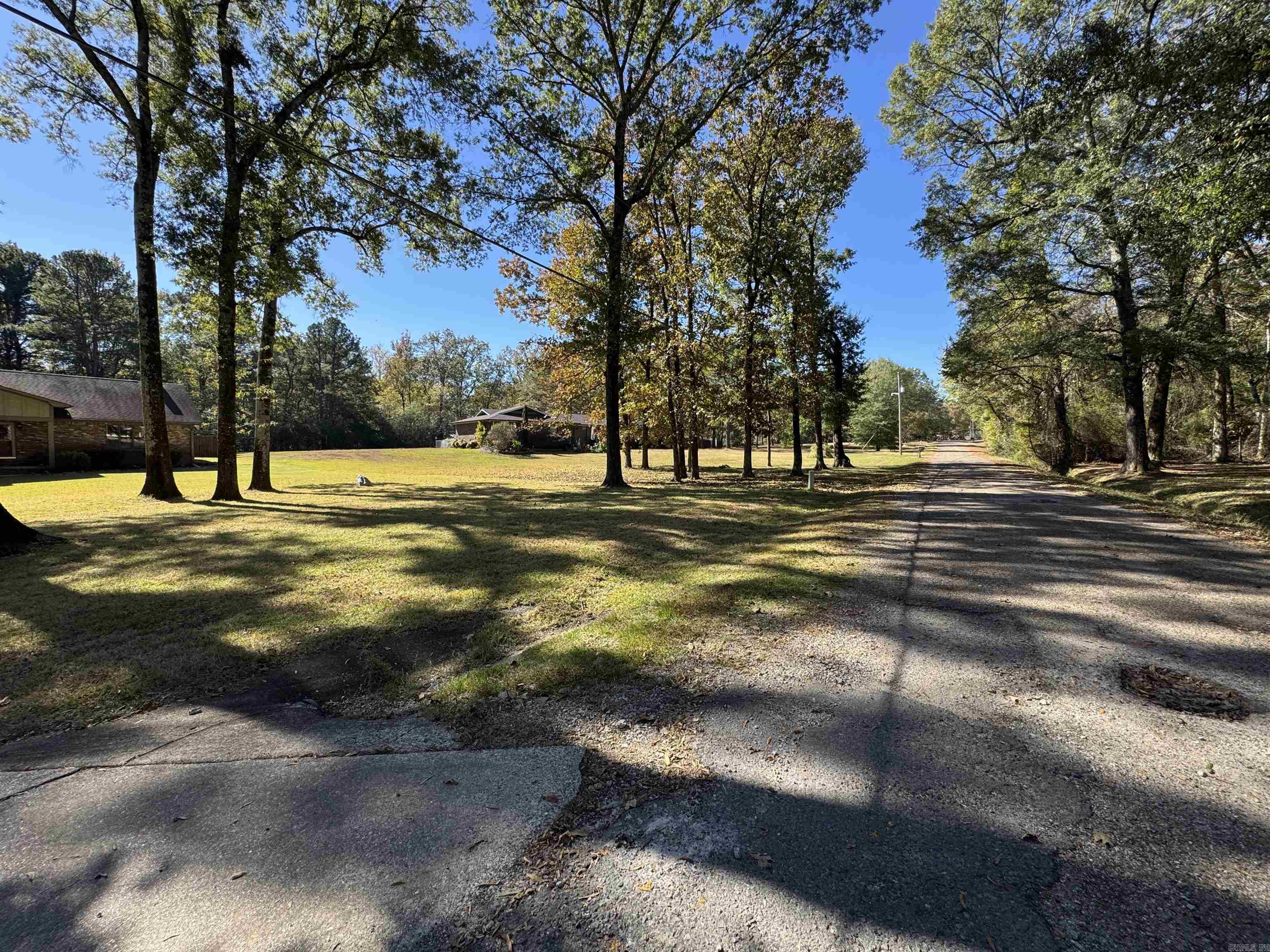 196 Jackson Manor Court Hot Springs, AR 71913