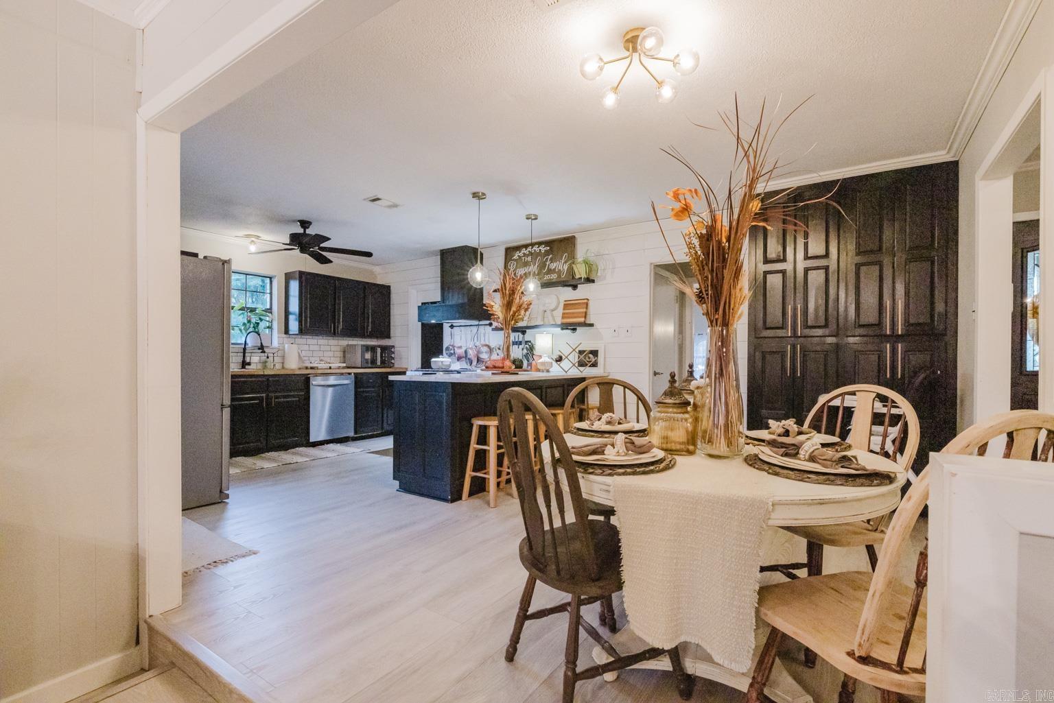 8524 HART ROAD Benton, AR 72019