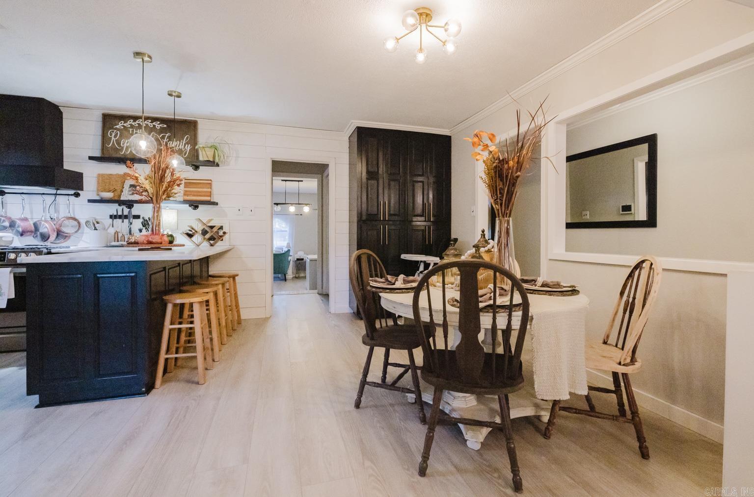 8524 HART ROAD Benton, AR 72019