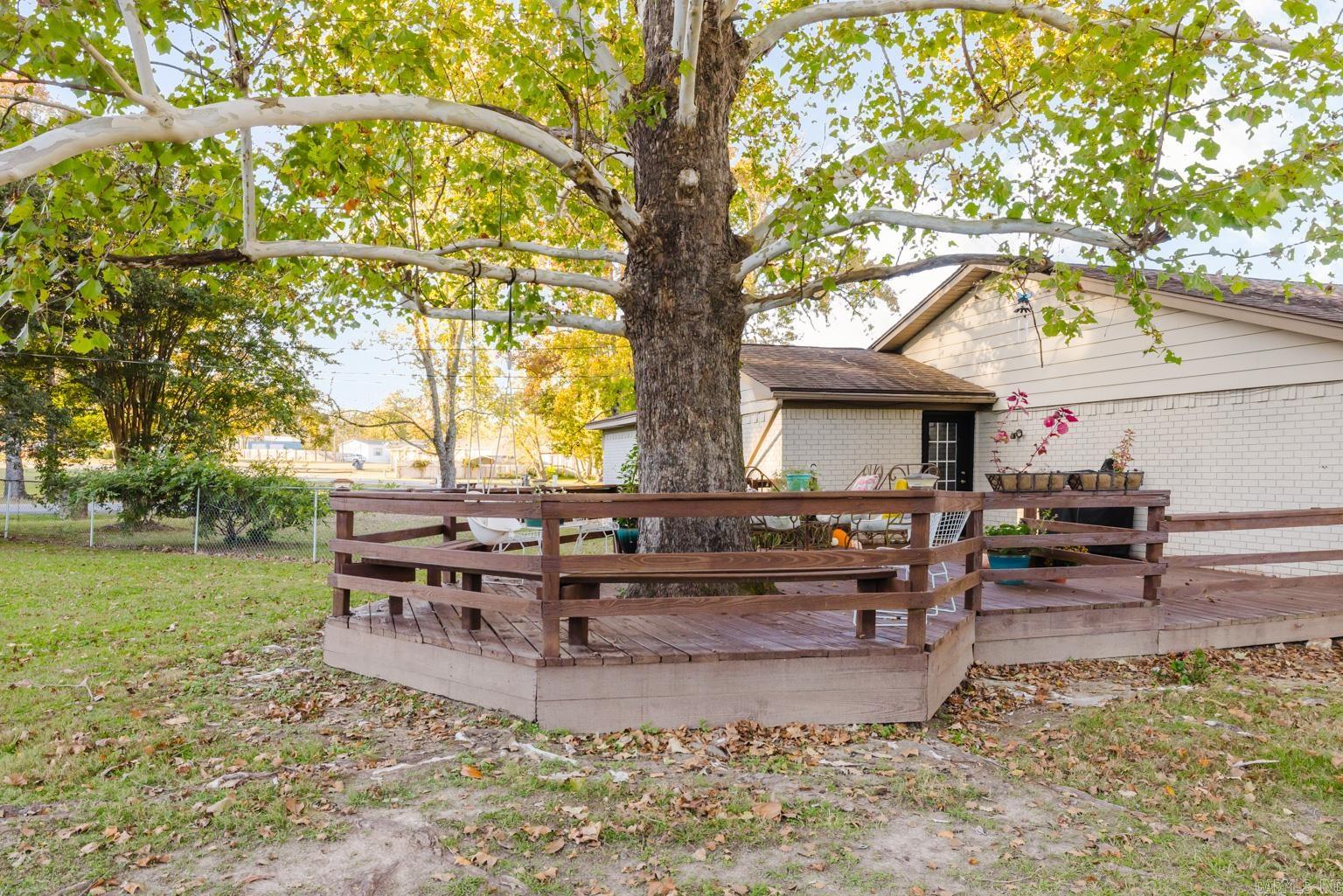 8524 HART ROAD Benton, AR 72019