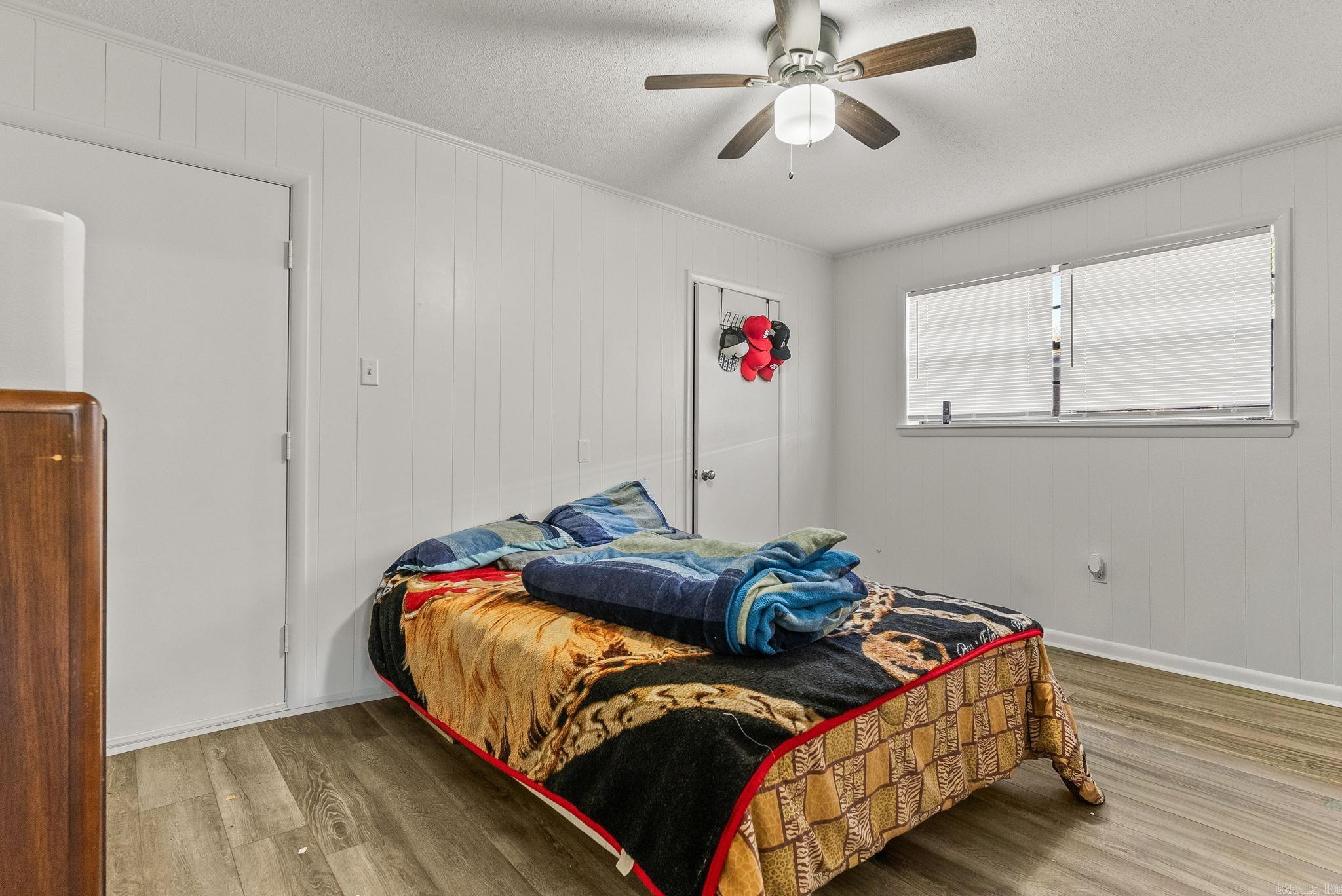 207 S Center  Conway, AR