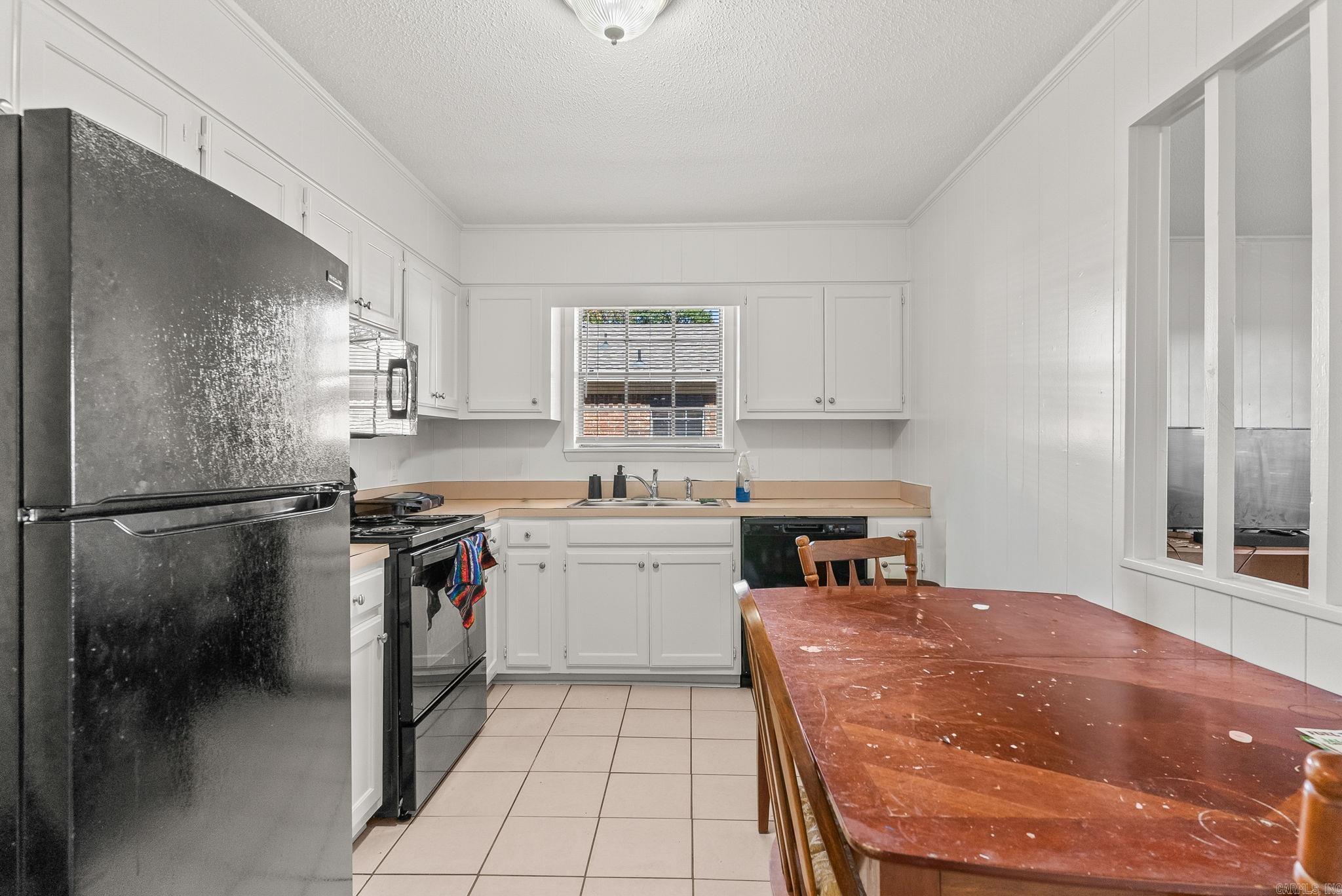 207 S Center  Conway, AR