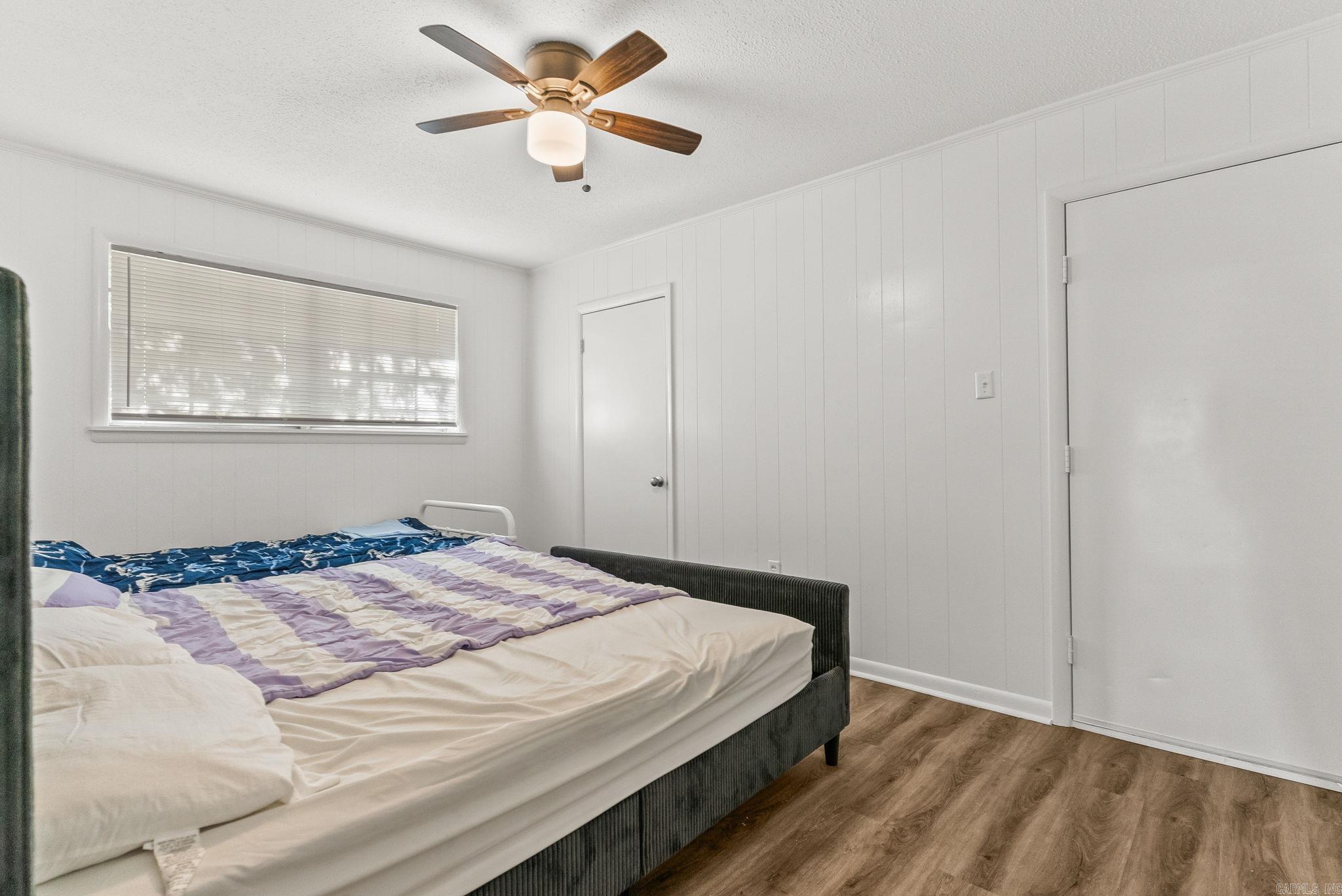 207 S Center  Conway, AR