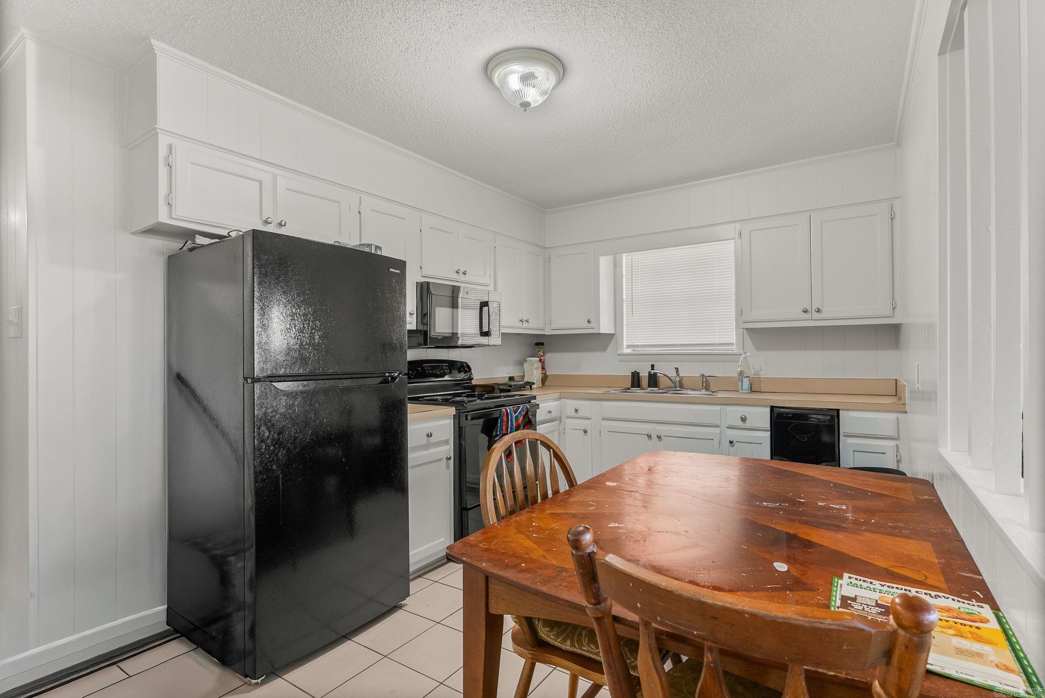 207 S Center  Conway, AR