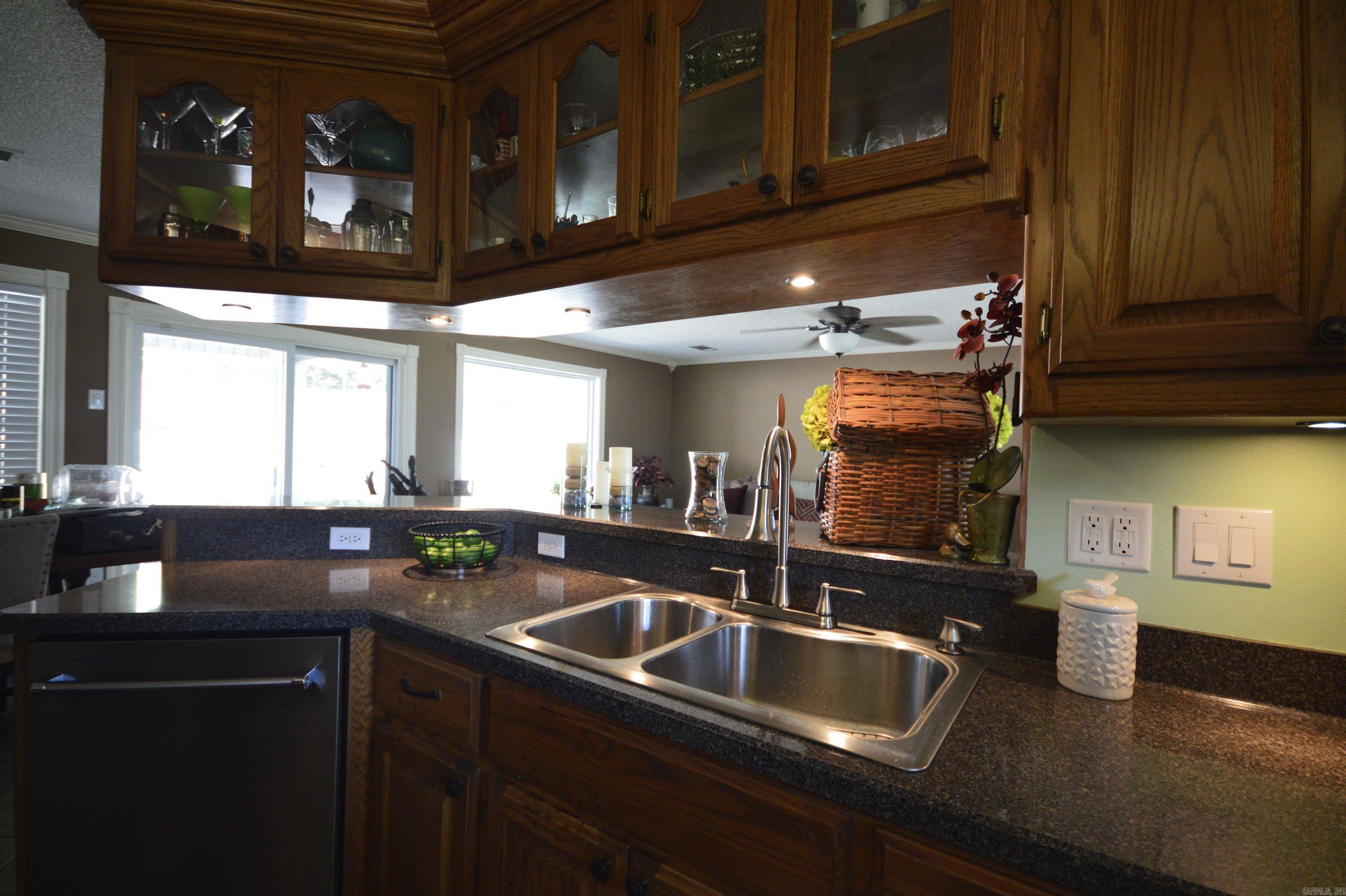 106 Rhonda Ann Place Hot Springs Village, AR 71909