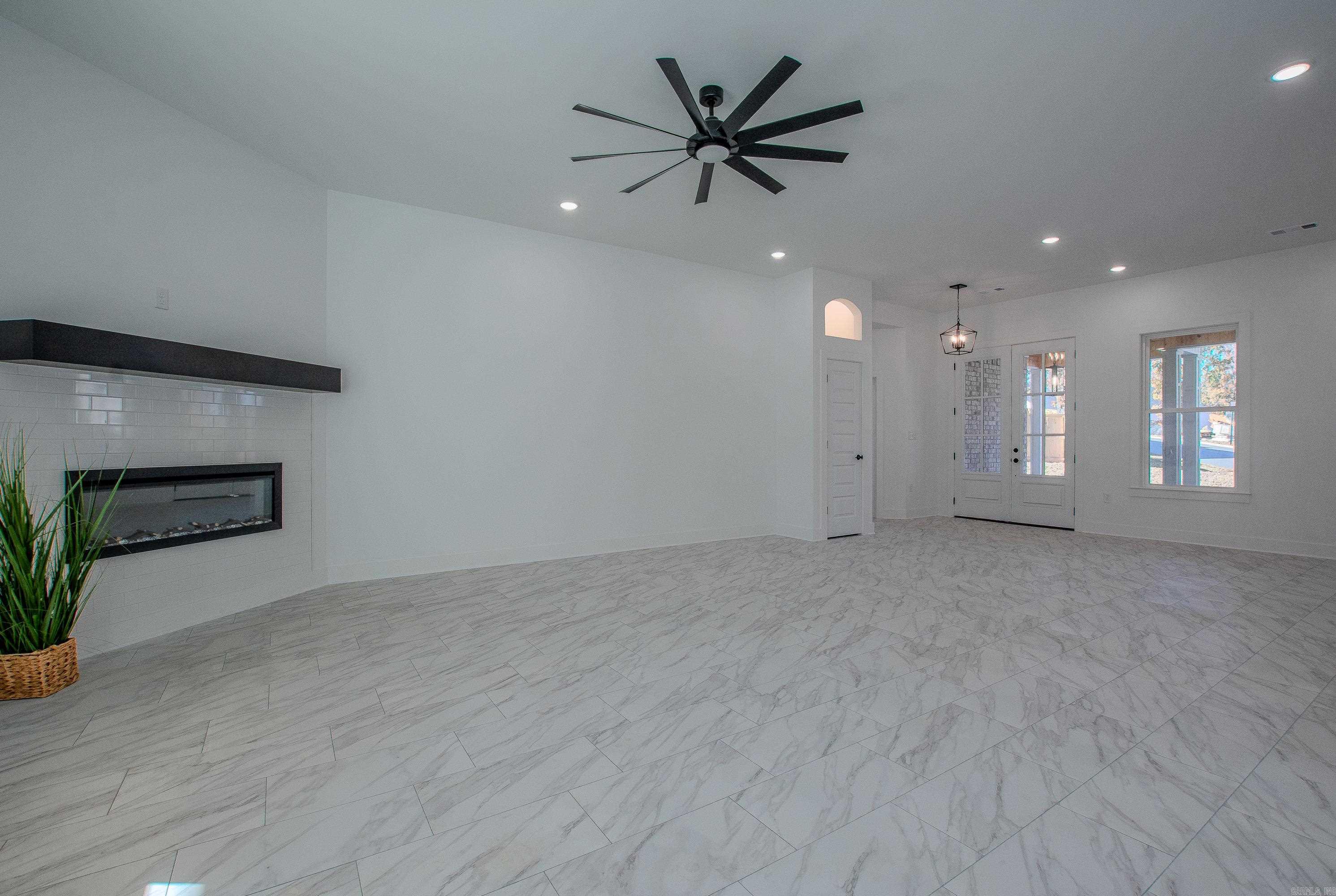 112 Riverstone Cove Sherwood, AR 72120