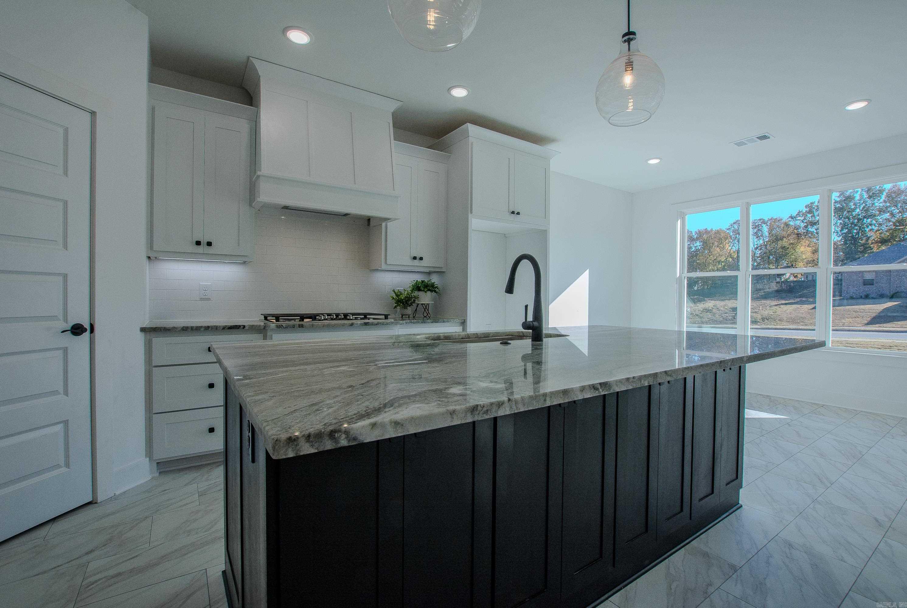 112 Riverstone Cove Sherwood, AR 72120