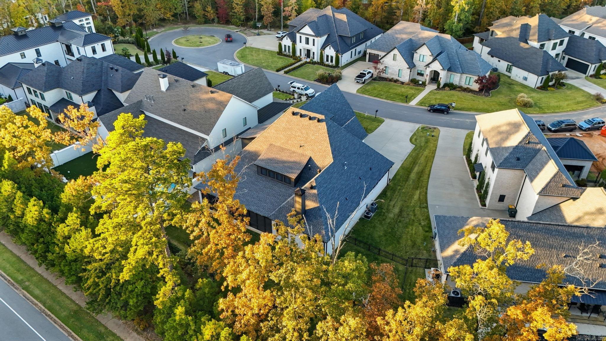 125 Hallen  Little Rock, AR