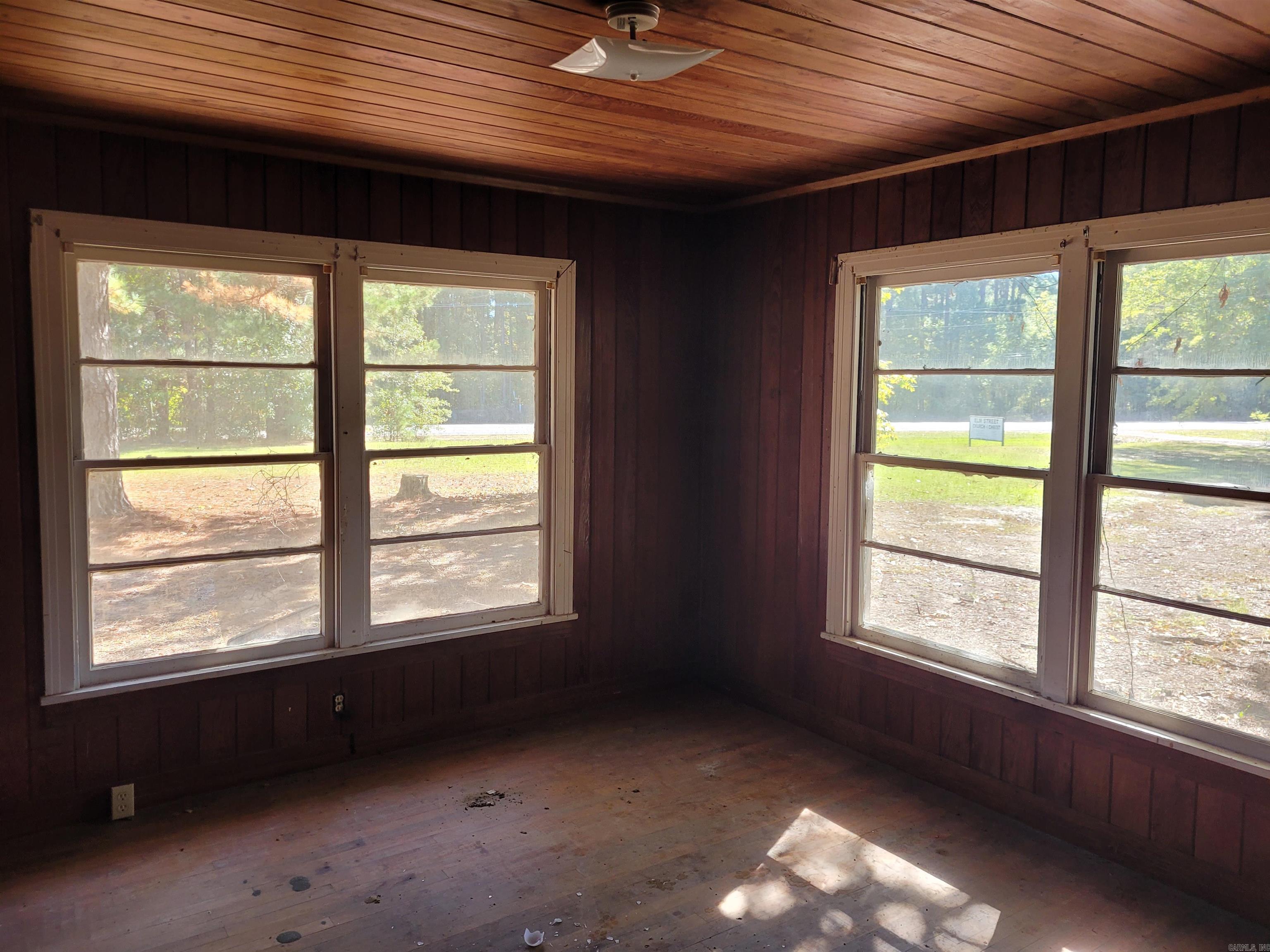 5050 S 79  Emerson, AR