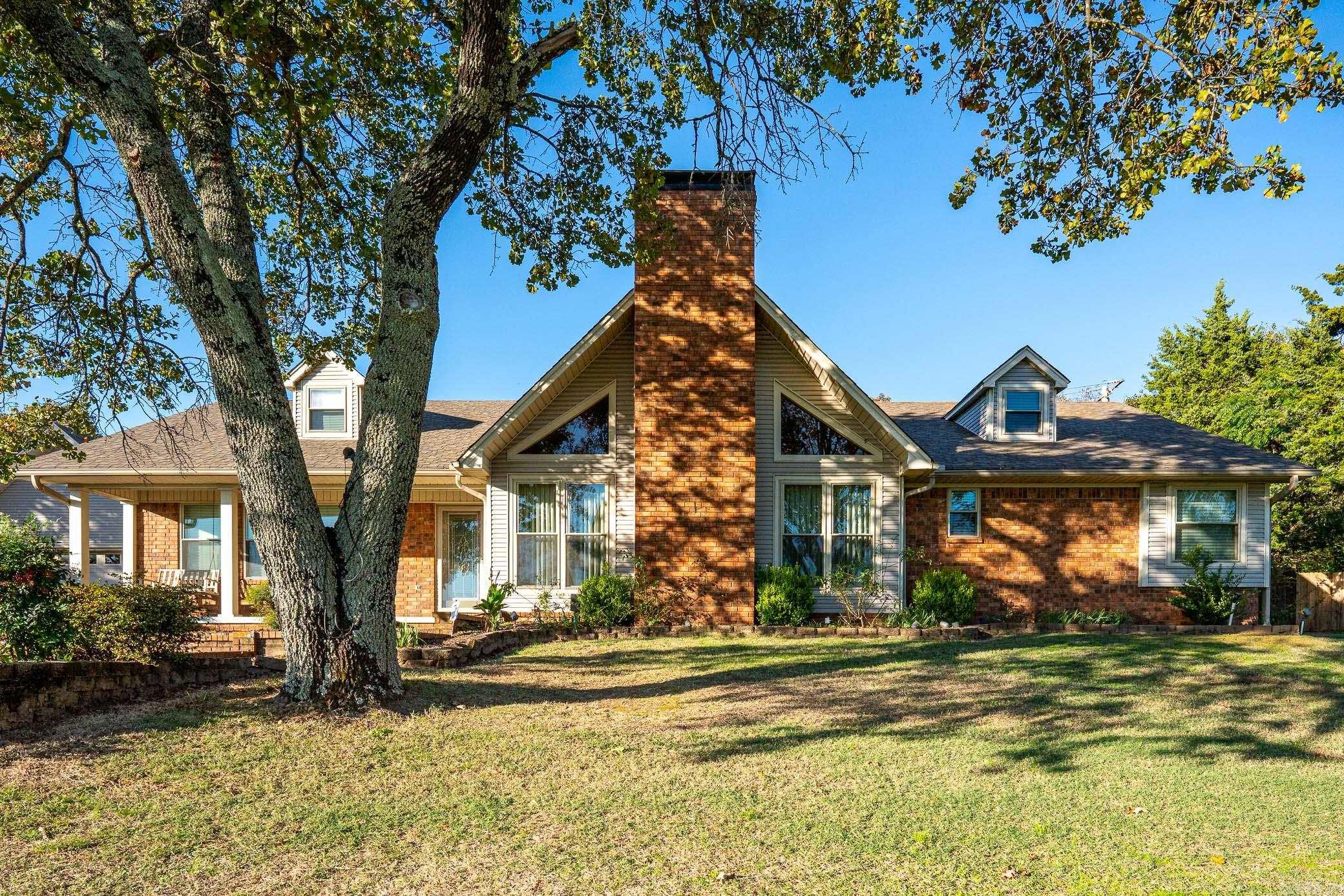 1000  Grandview Heights Drive  Conway, AR