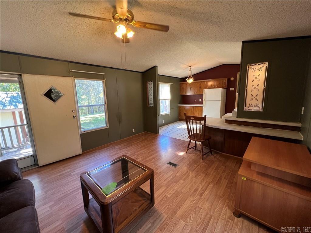 5498 HWY 359  Lamar, AR