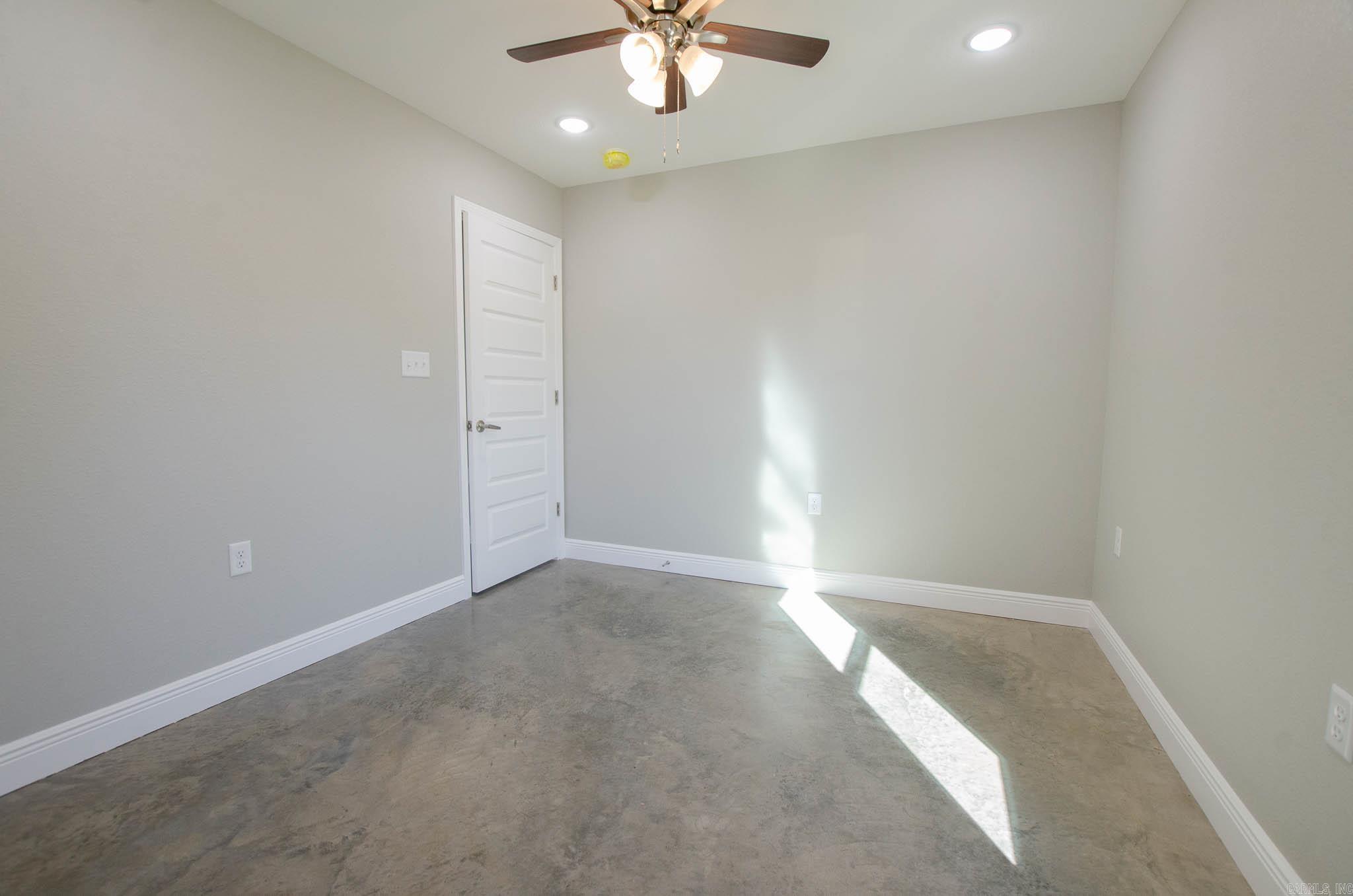 120 Pecan  Lake City, AR