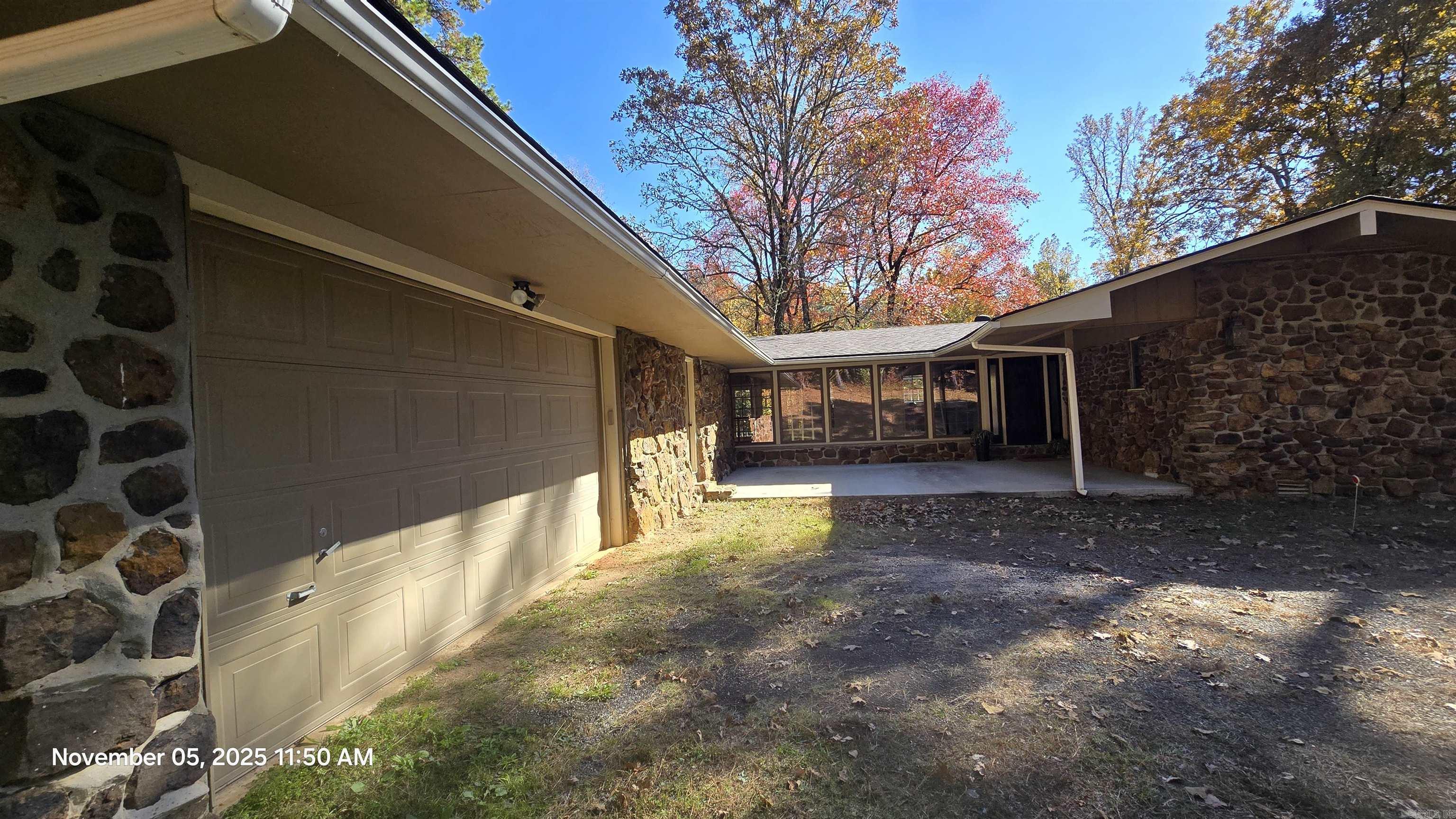 5225 Burnt Ridge Road Shirley, AR 72153