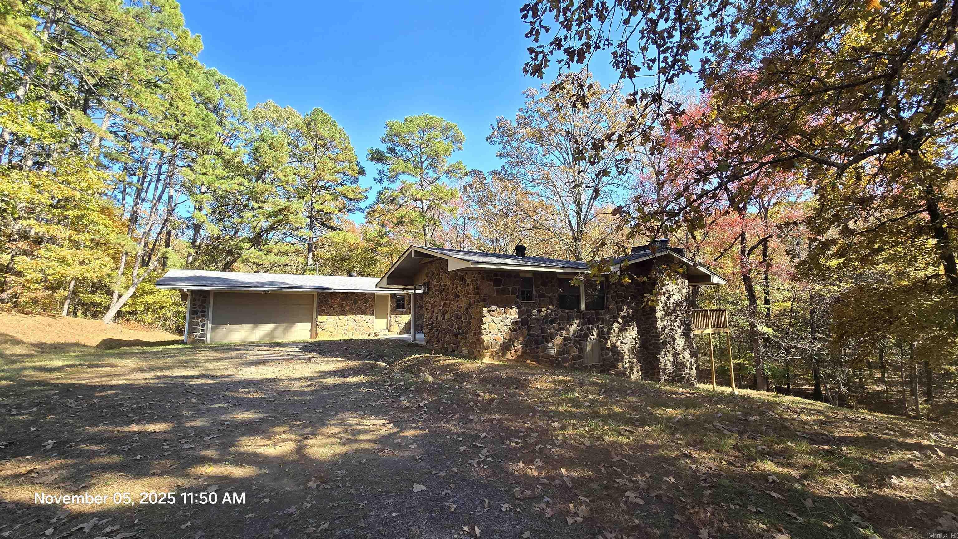 5225 Burnt Ridge Road Shirley, AR 72153