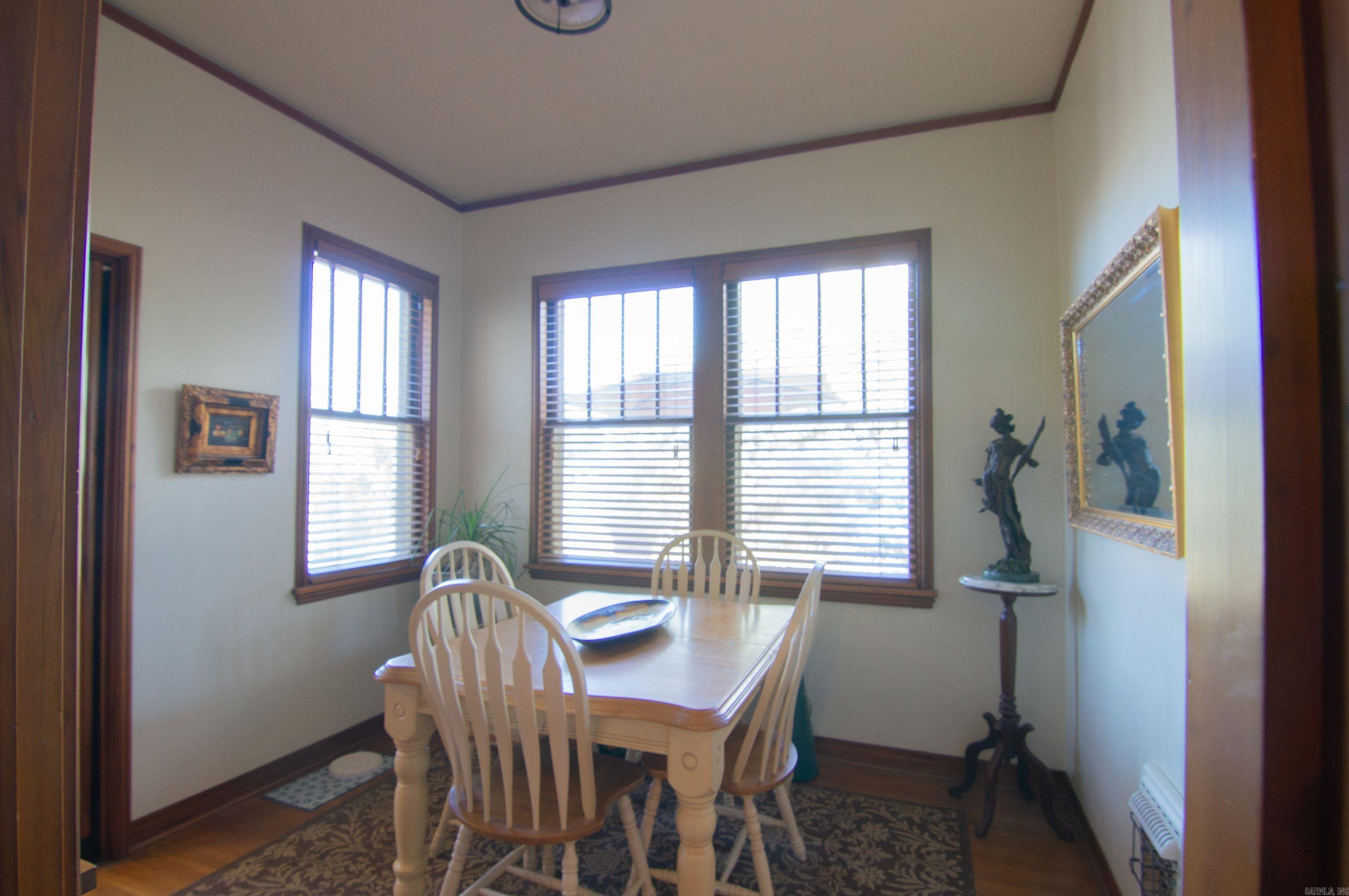 819 W Front Street Lonoke, AR 72086