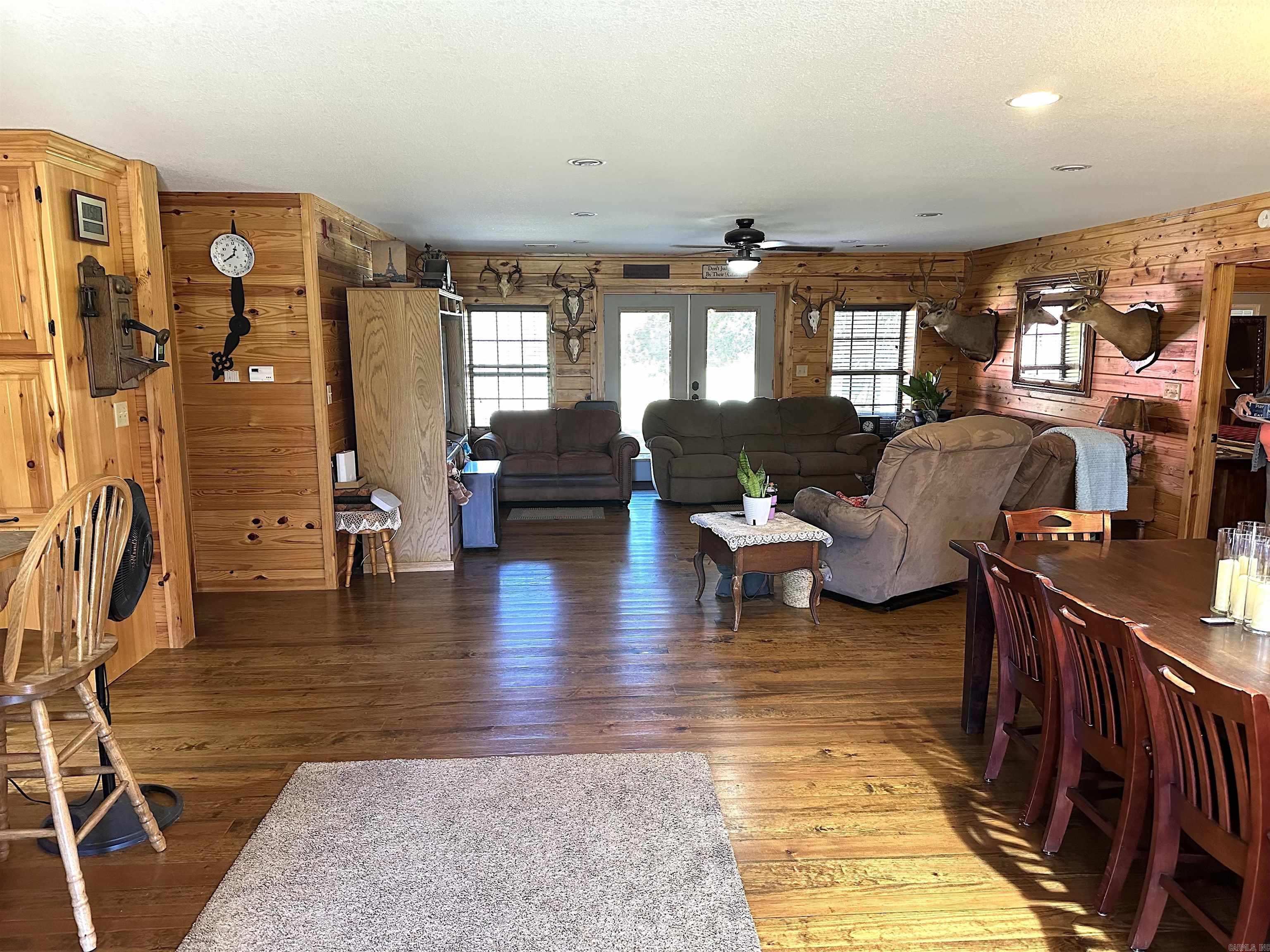 1156 E HWY 26  Delight, AR