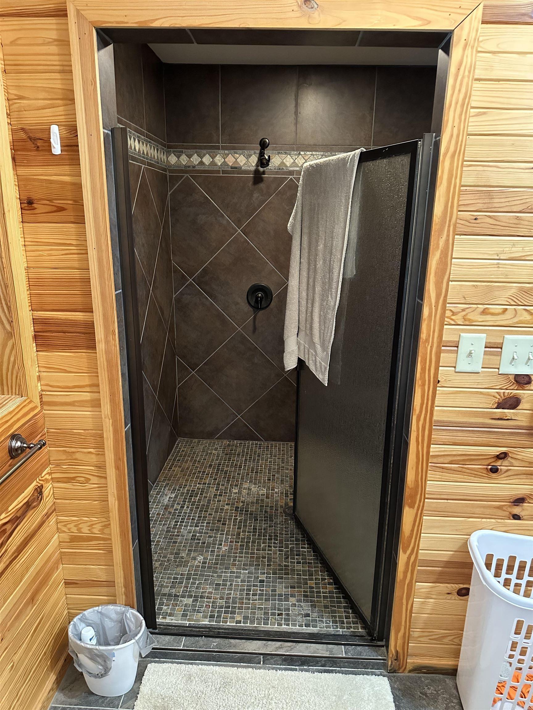 1156 E HWY 26  Delight, AR