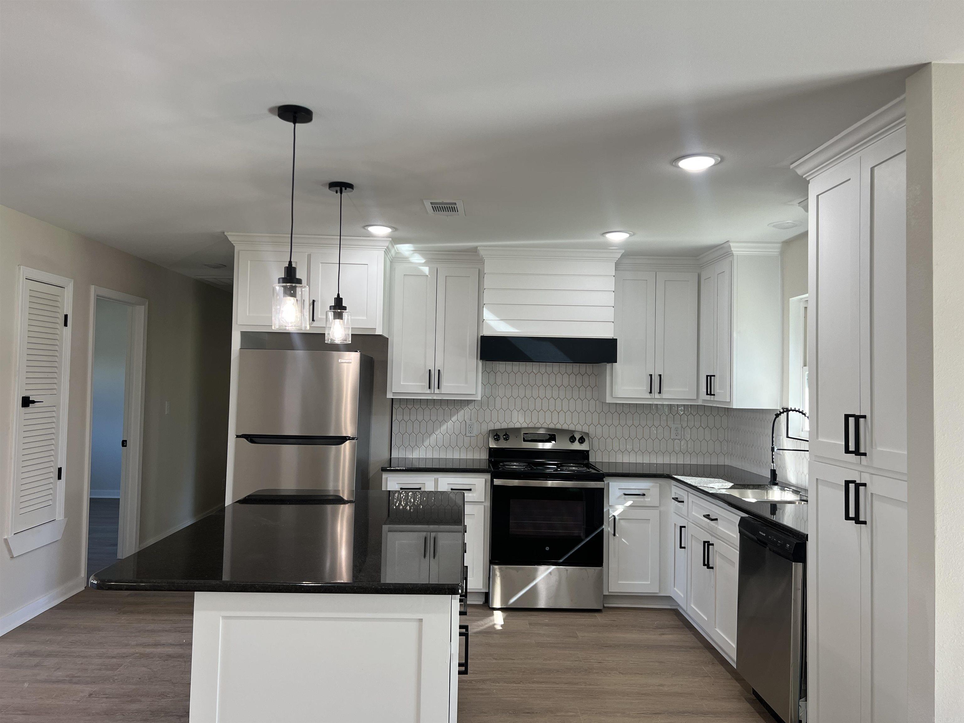 4510 W 30th  Pine Bluff, AR