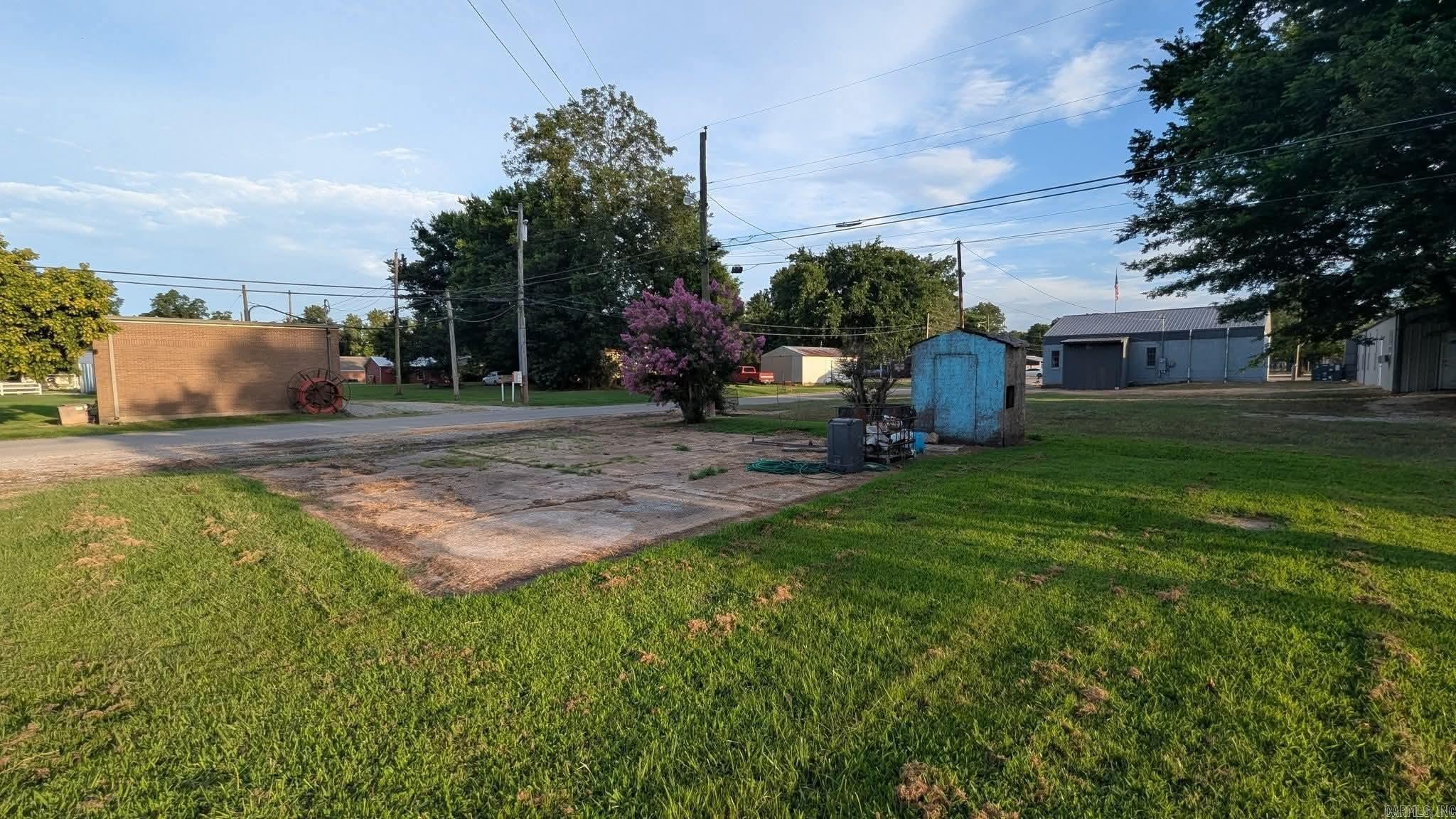 107 NE 2nd Street  Swifton, AR