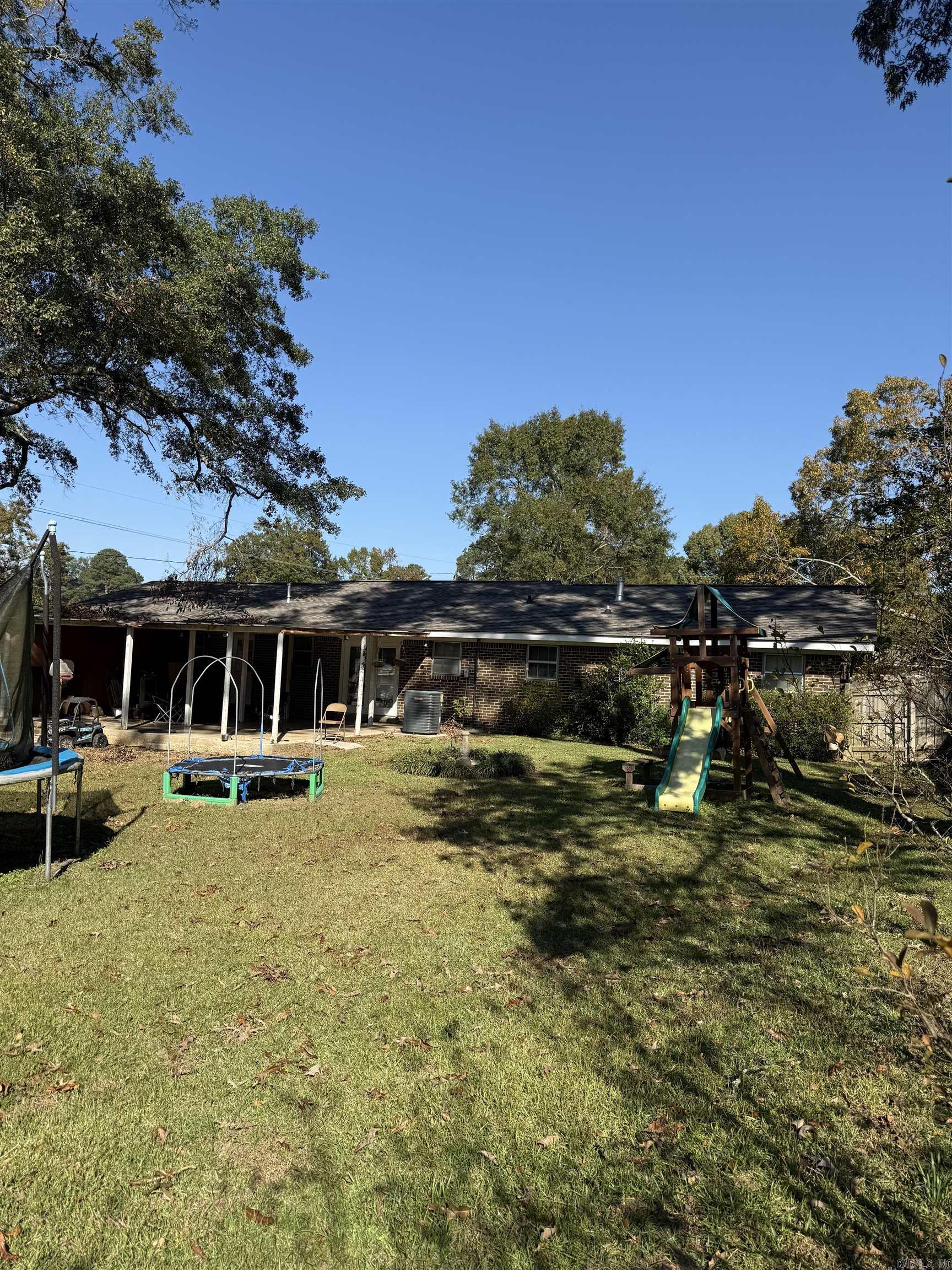 721 W College Street Nashville, AR 71852