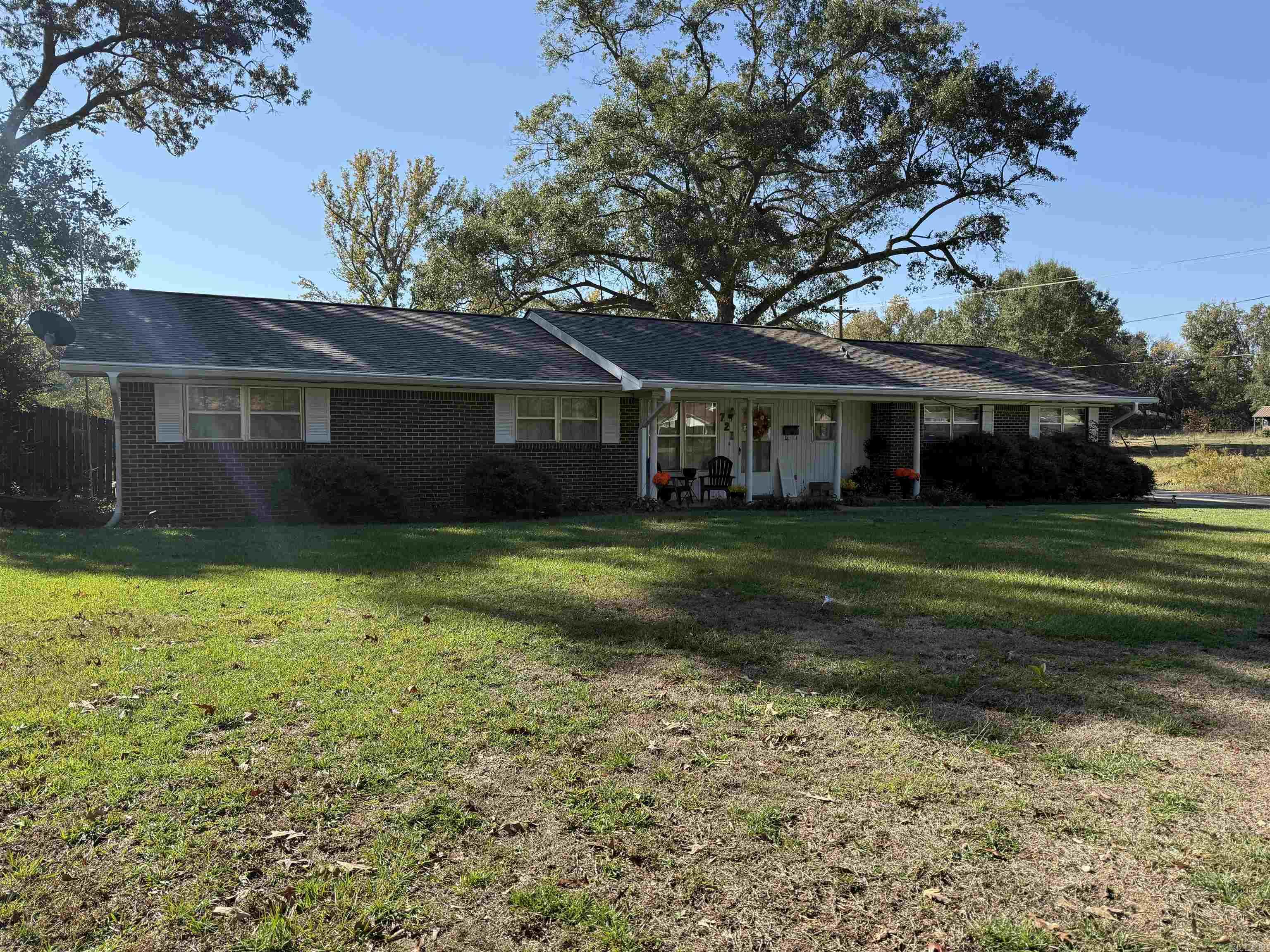 721 W College Street Nashville, AR 71852