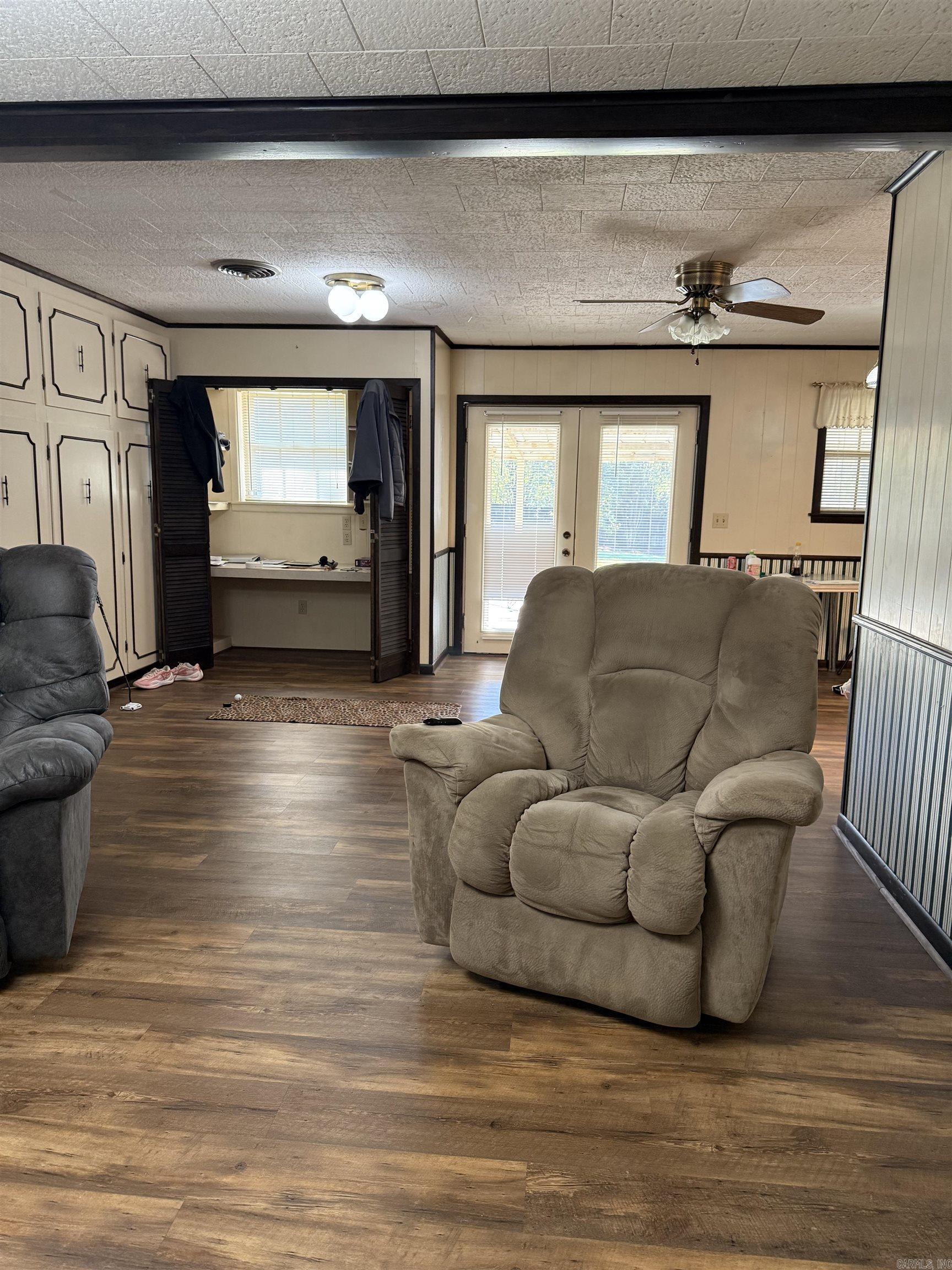 721 W College Street Nashville, AR 71852