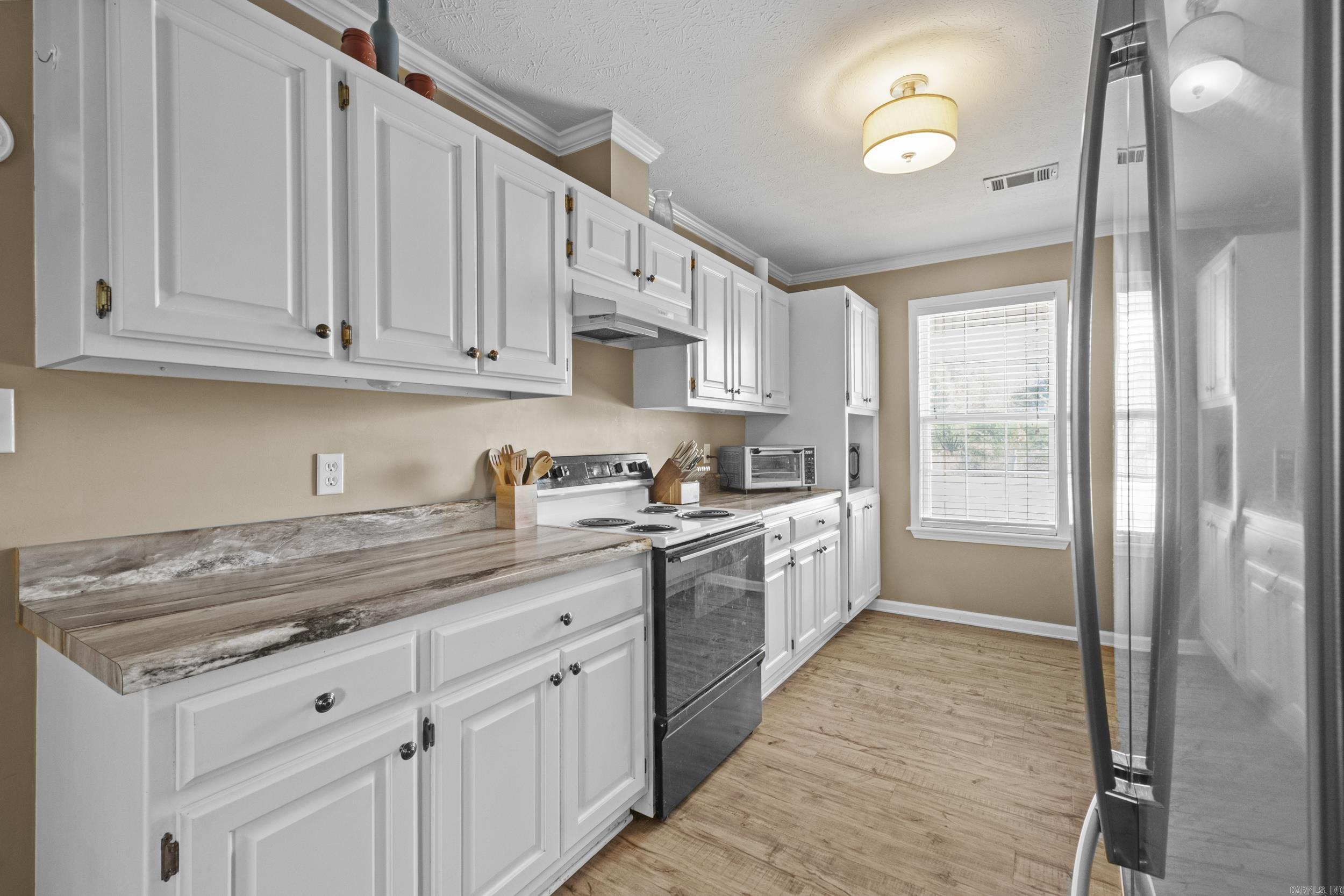 1601 N Main  Searcy, AR