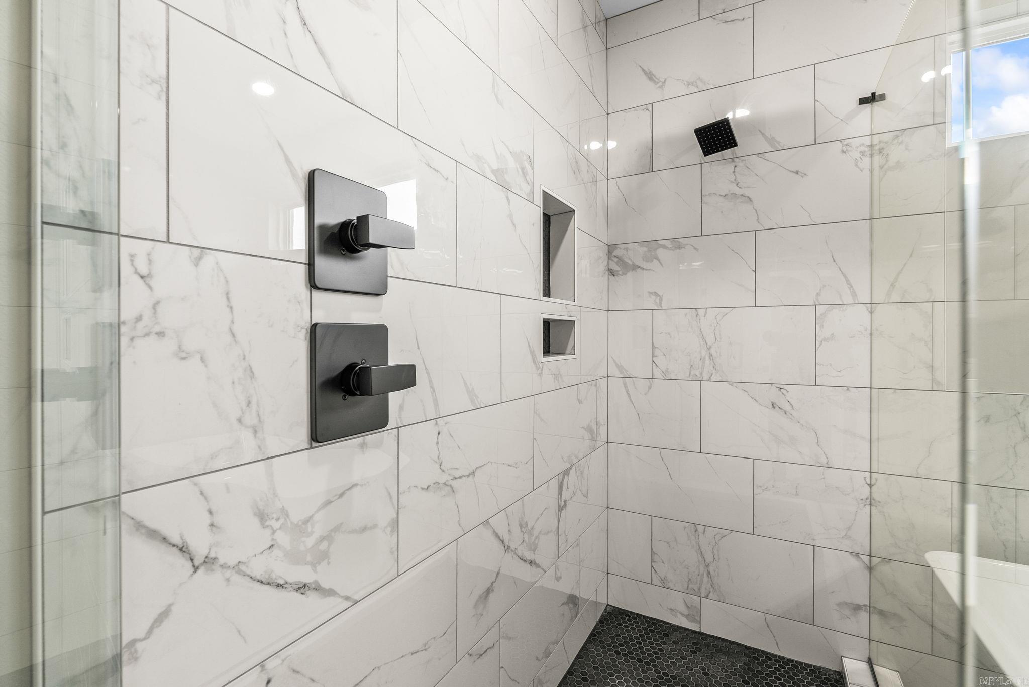 6841 Rudolph Road Alexander, AR 72002