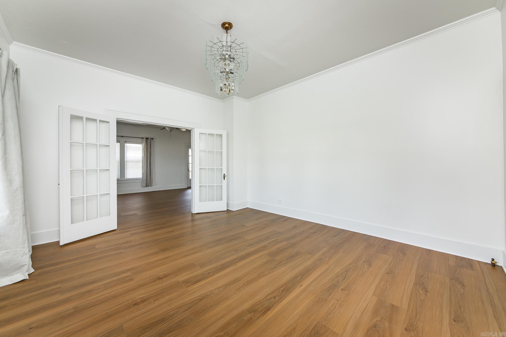 204 SE 3rd Street England, AR 72046-2110