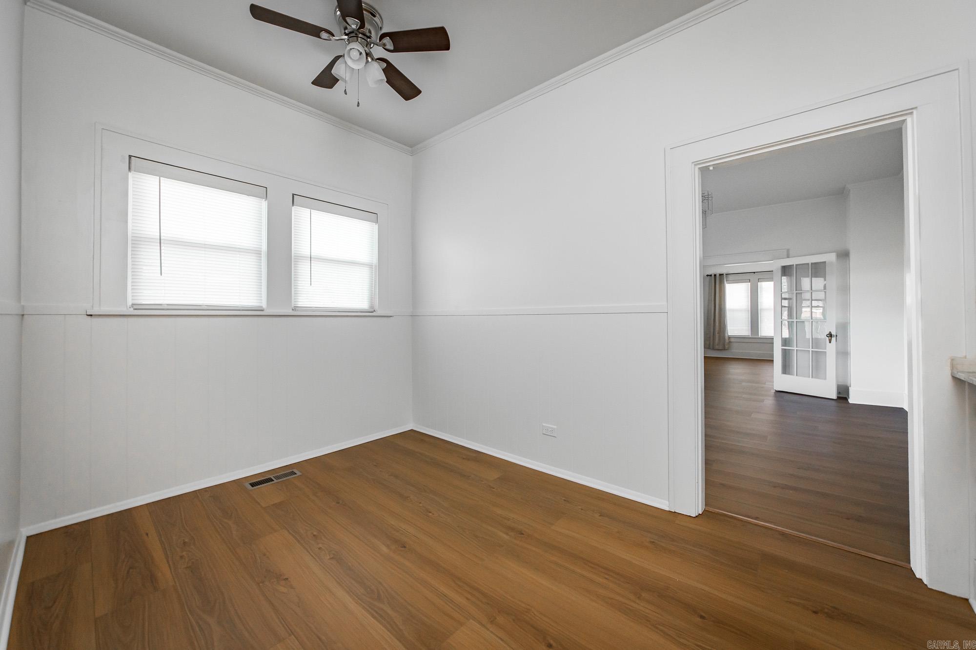 204 SE 3rd Street England, AR 72046-2110