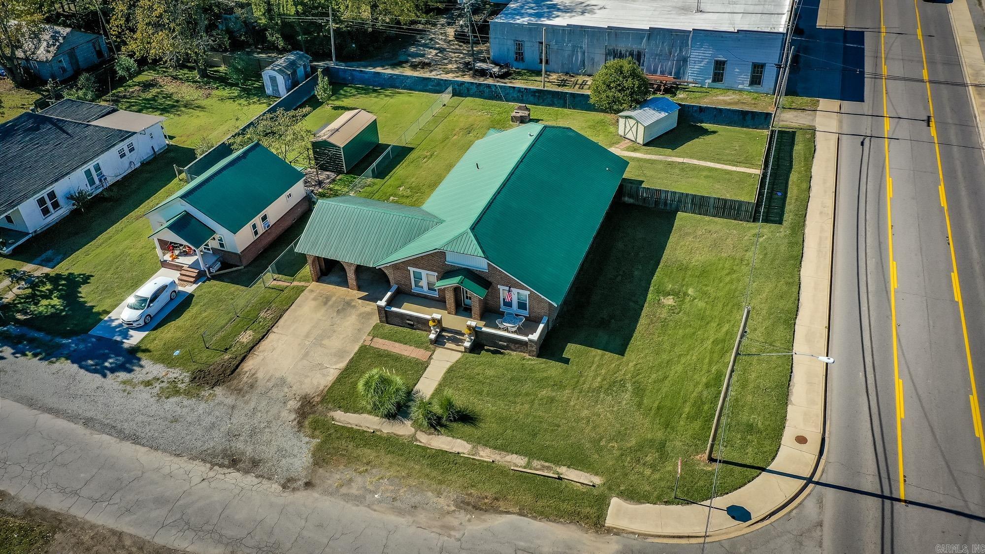 204 SE 3rd Street England, AR 72046-2110