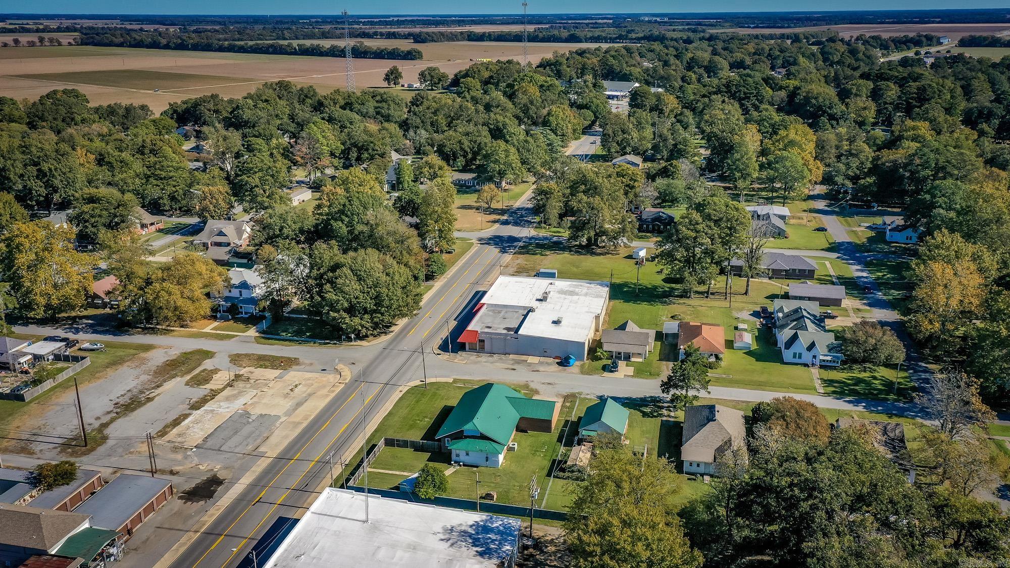 204 SE 3rd Street England, AR 72046-2110