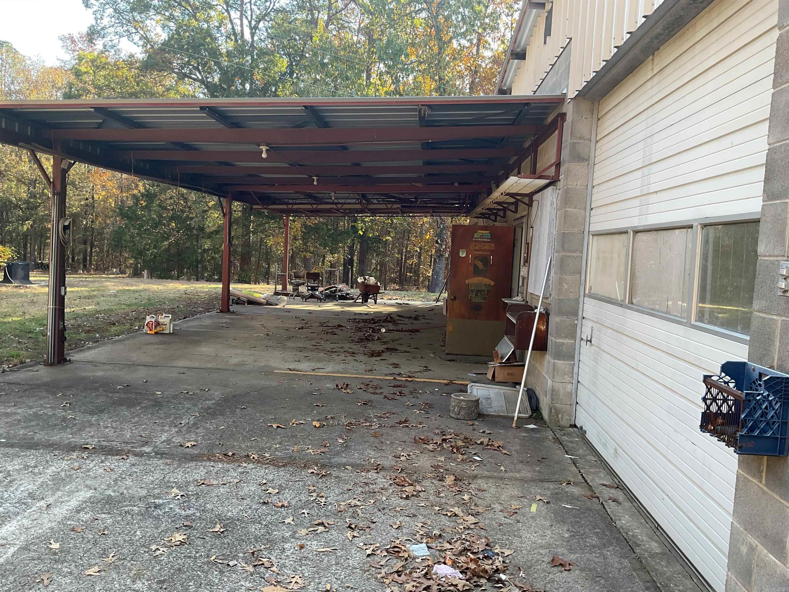 1324 Edgemont  Greers Ferry, AR