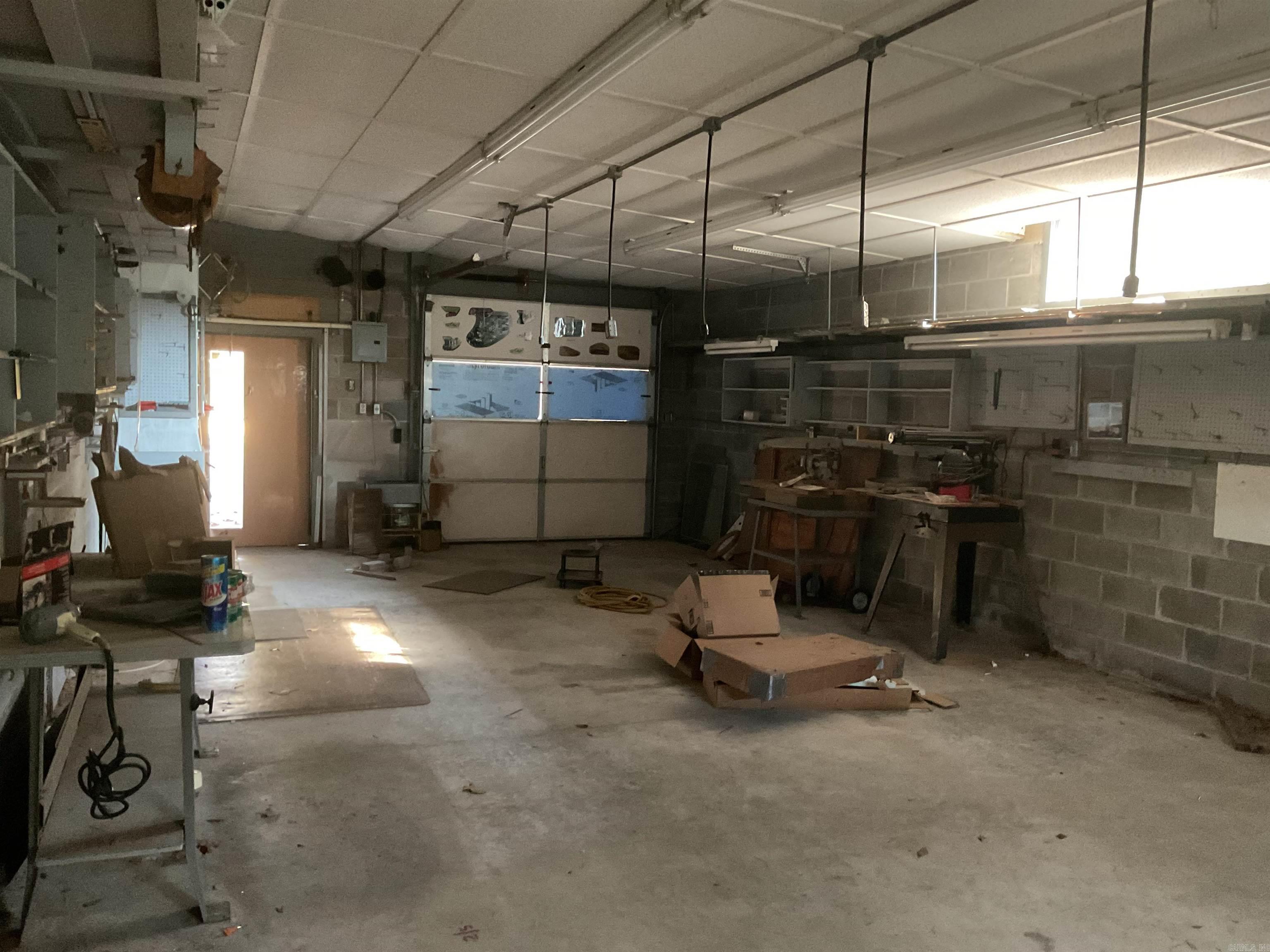 1324 Edgemont  Greers Ferry, AR