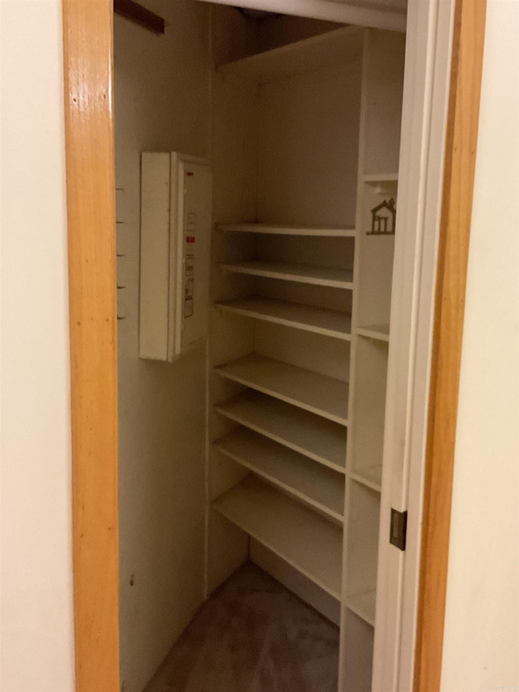 1324 Edgemont Greers Ferry, AR 72067