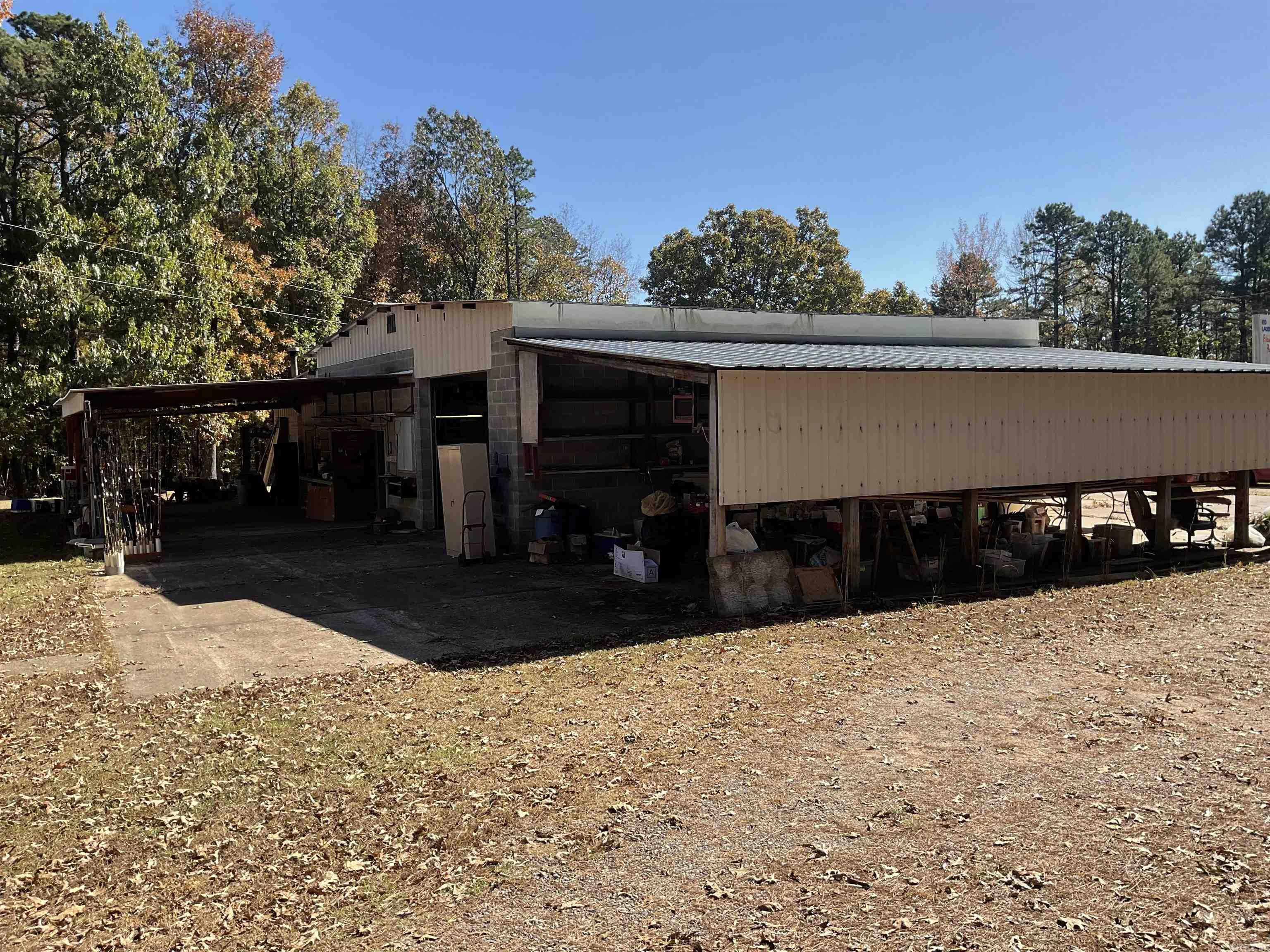 1324 Edgemont  Greers Ferry, AR