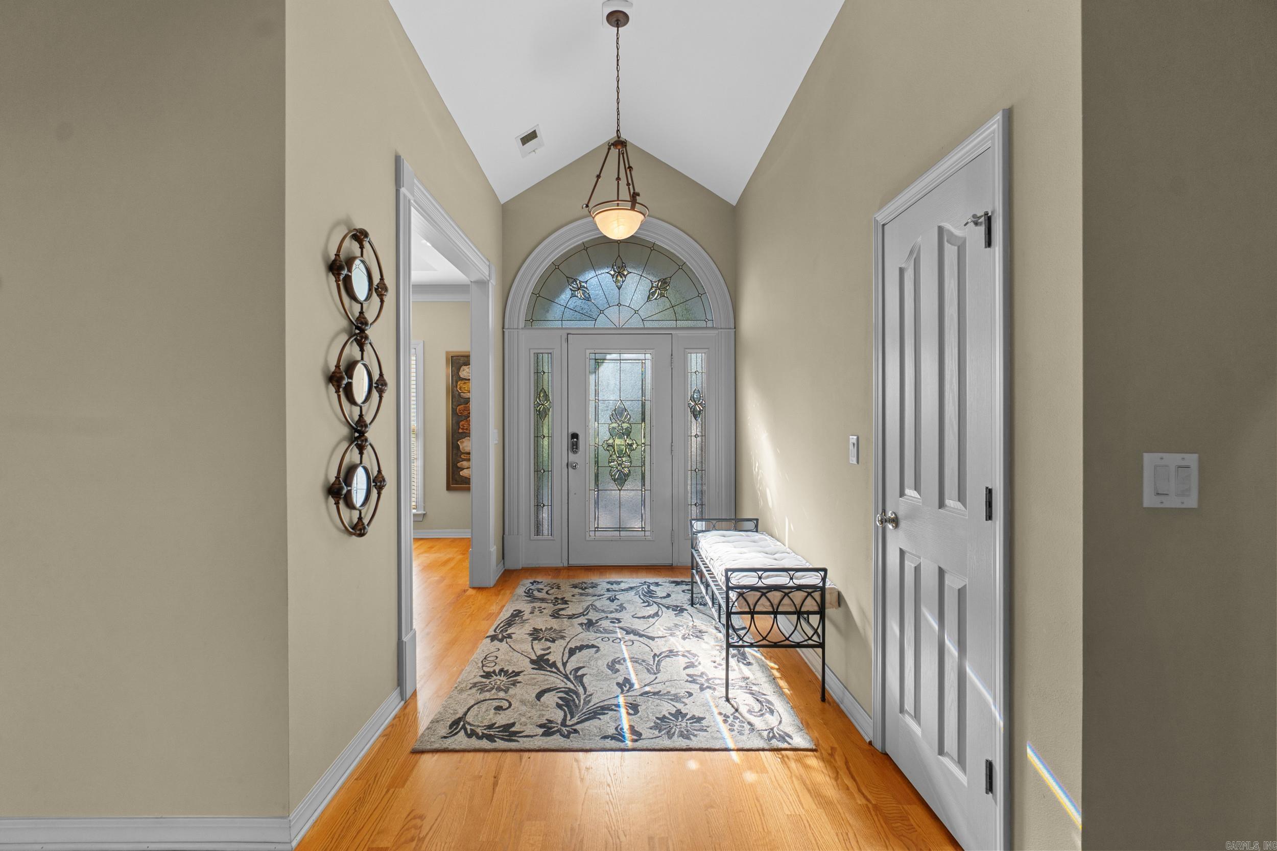 512 El Camino Real  Greers Ferry, AR