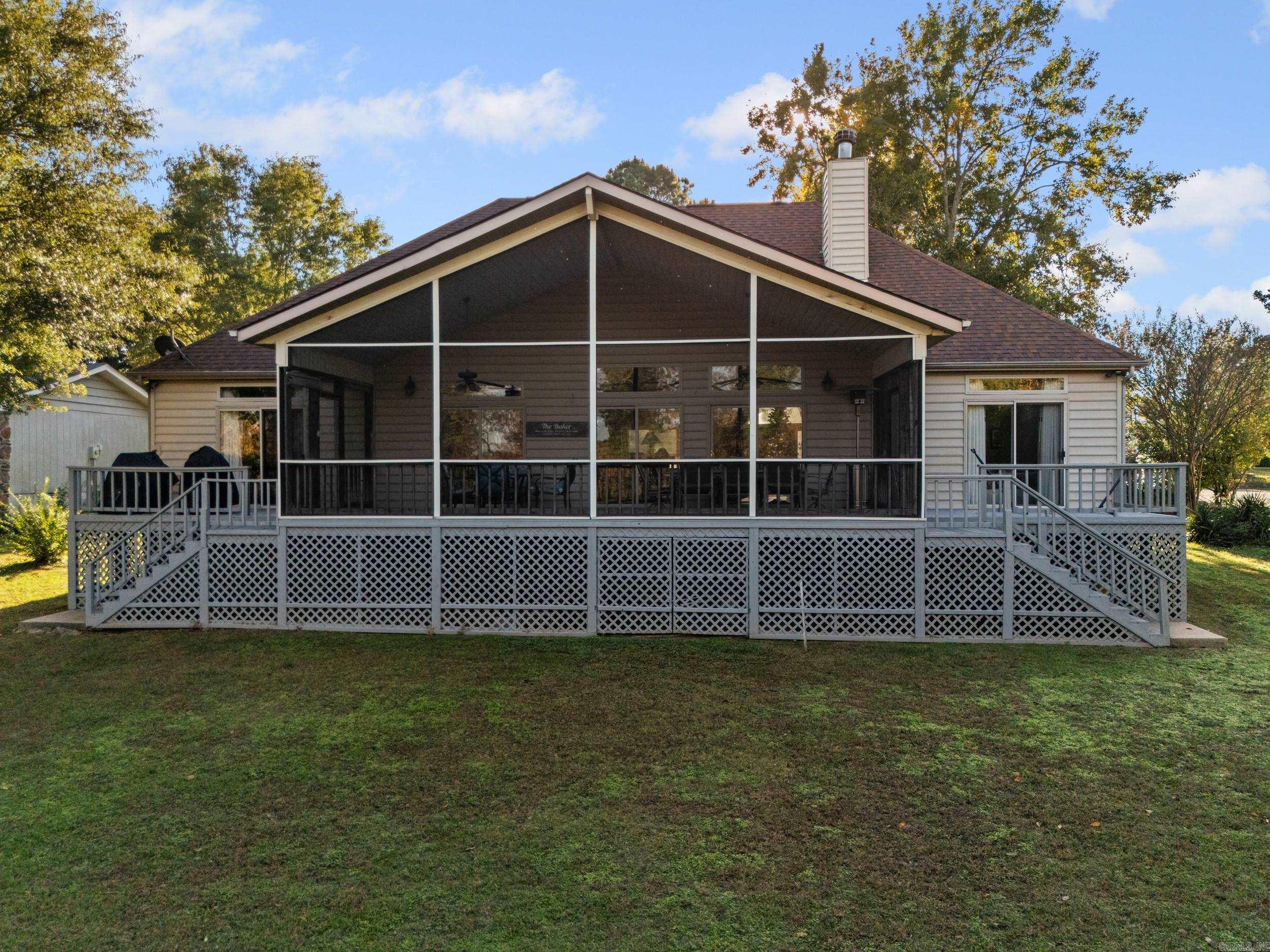 512 El Camino Real  Greers Ferry, AR