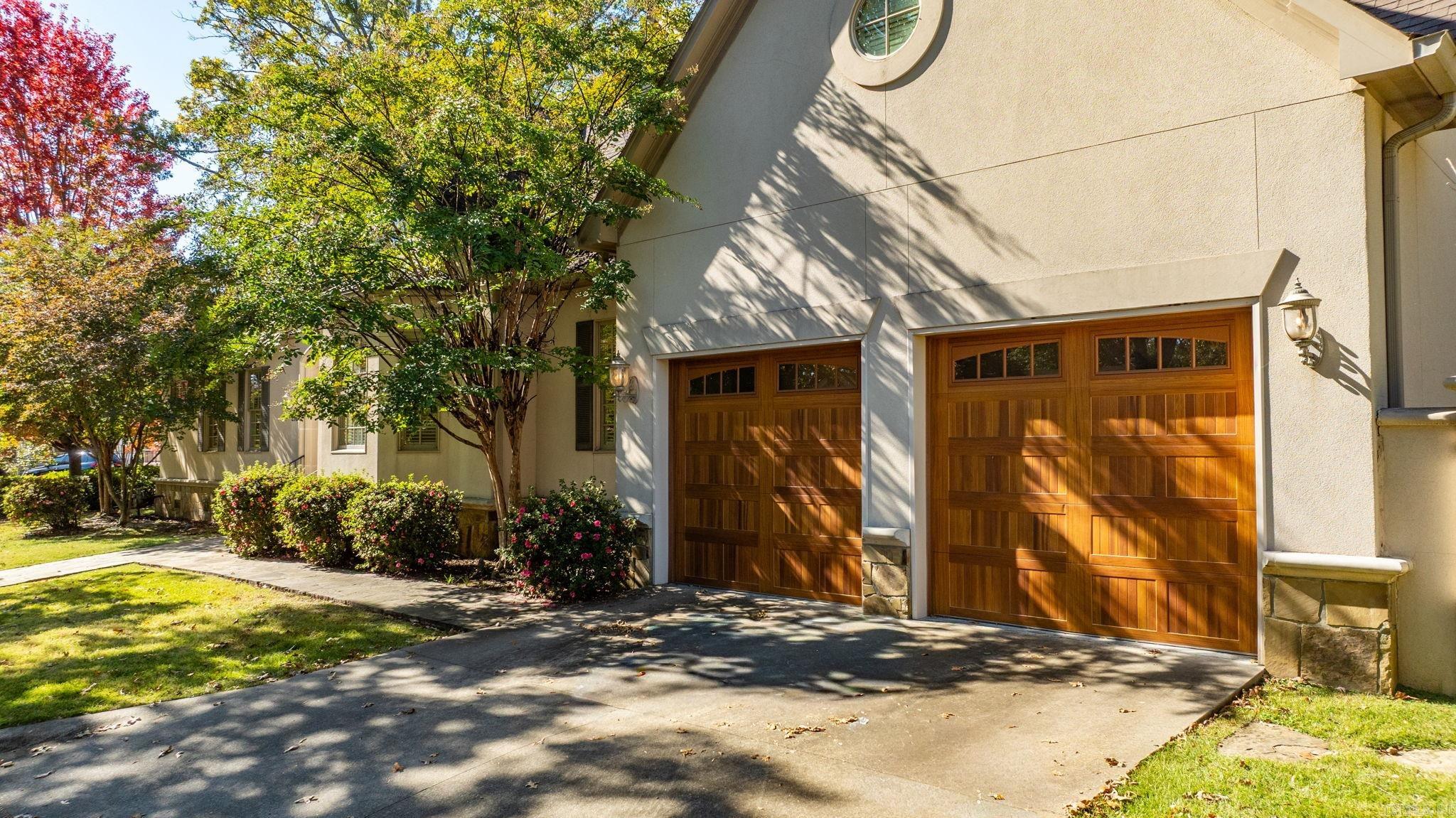 2100 Newton  Little Rock, AR